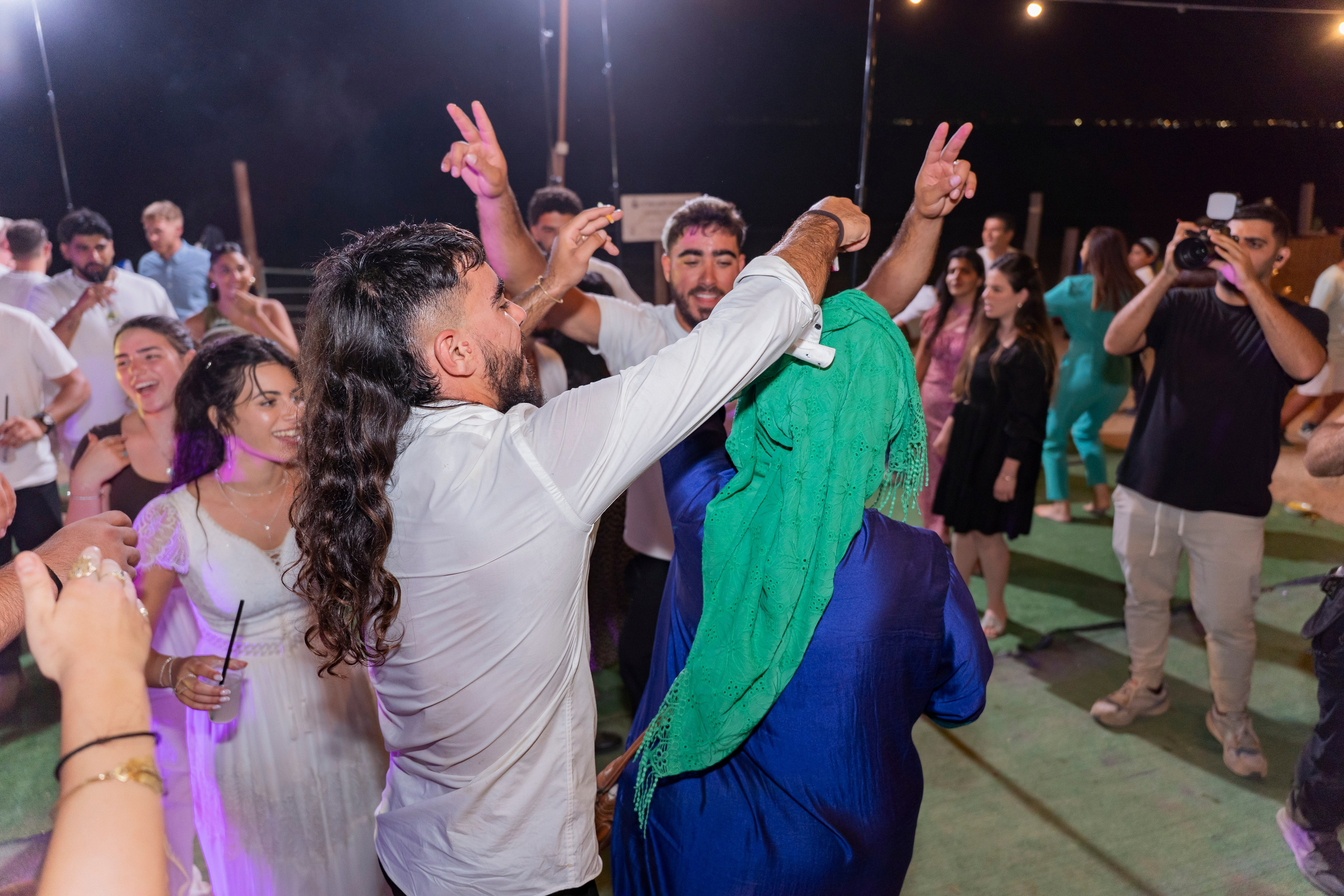 אביה ואחיה. יוסף מזרחי צילום חתונה, ברית וזוגיות. צלם מקצועי שאוהב להוציא אתכם הכי יפים ברגעים הכי מרגשים