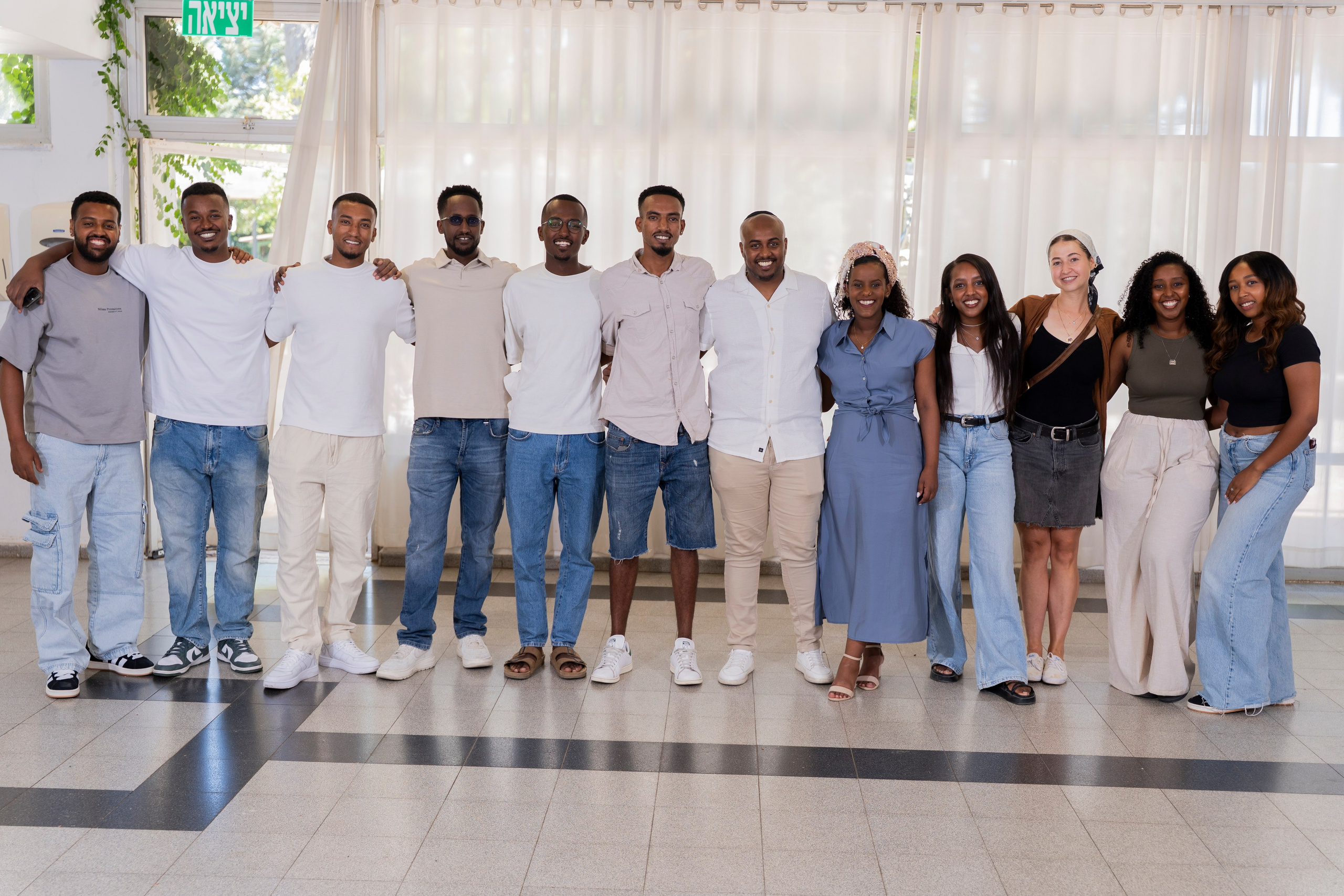 משפחת סלומון. יוסף מזרחי צילום חתונה, ברית וזוגיות. צלם מקצועי שאוהב להוציא אתכם הכי יפים ברגעים הכי מרגשים