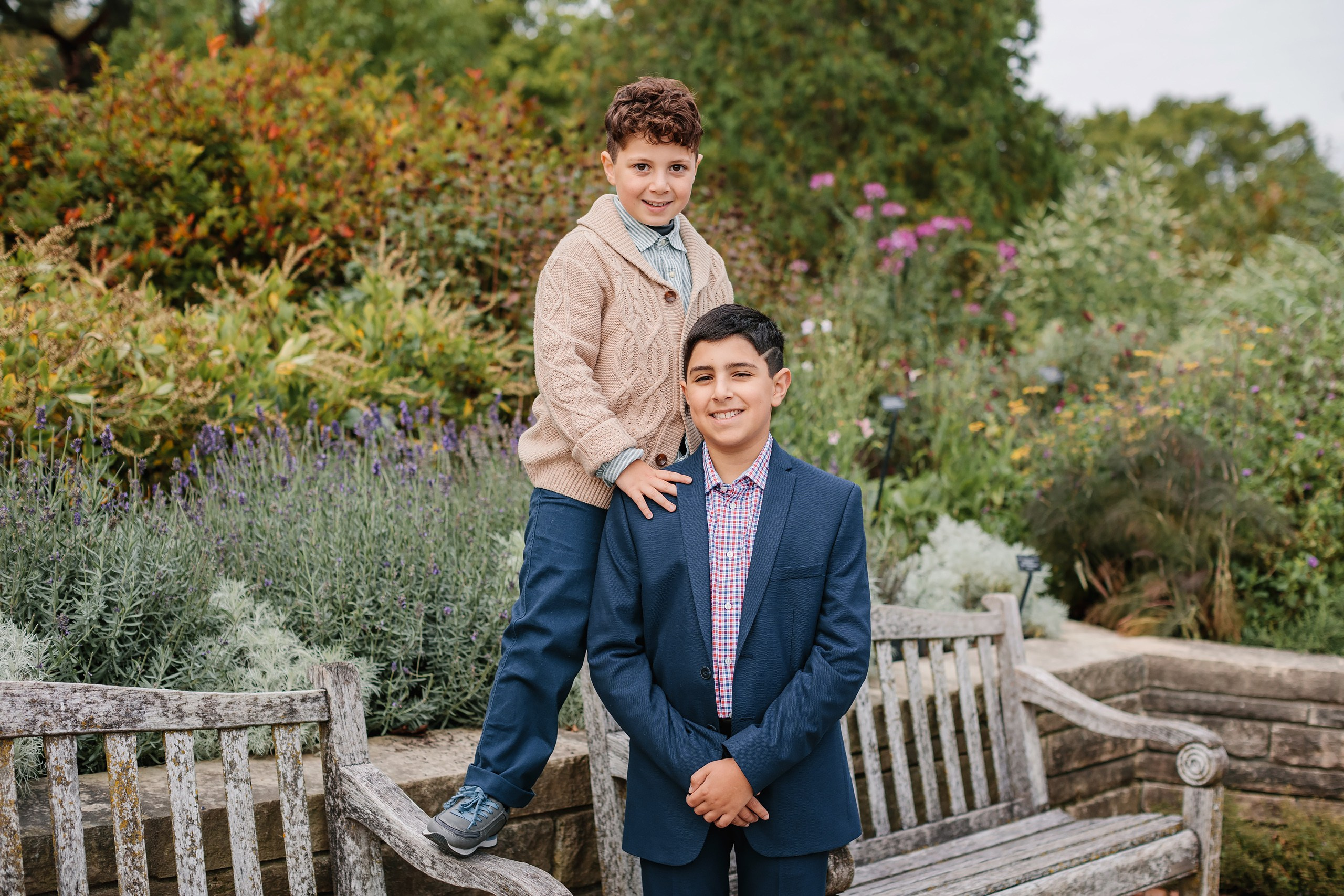 10.08.23 Family Photoshoot. Wedding family event photographer in Chicago Nick Yushevich