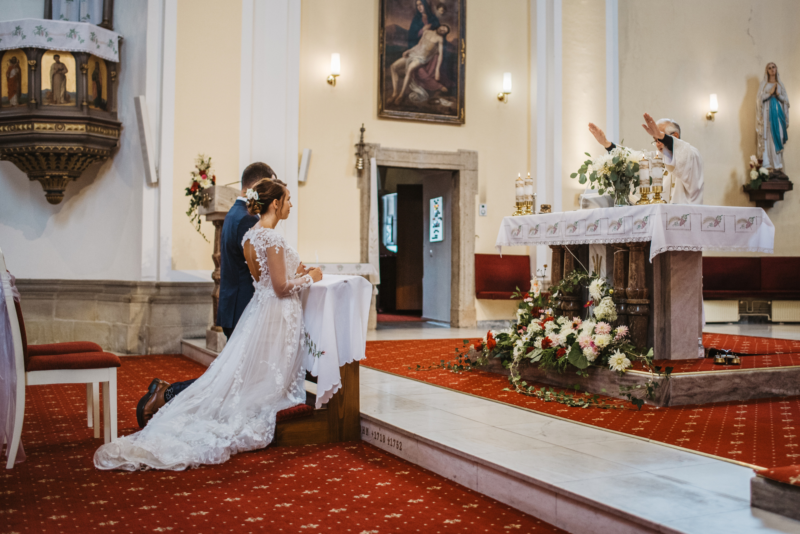 Svatba v Beskydech. Hotel Rekovice. Lifestyle, wedding and family photographer