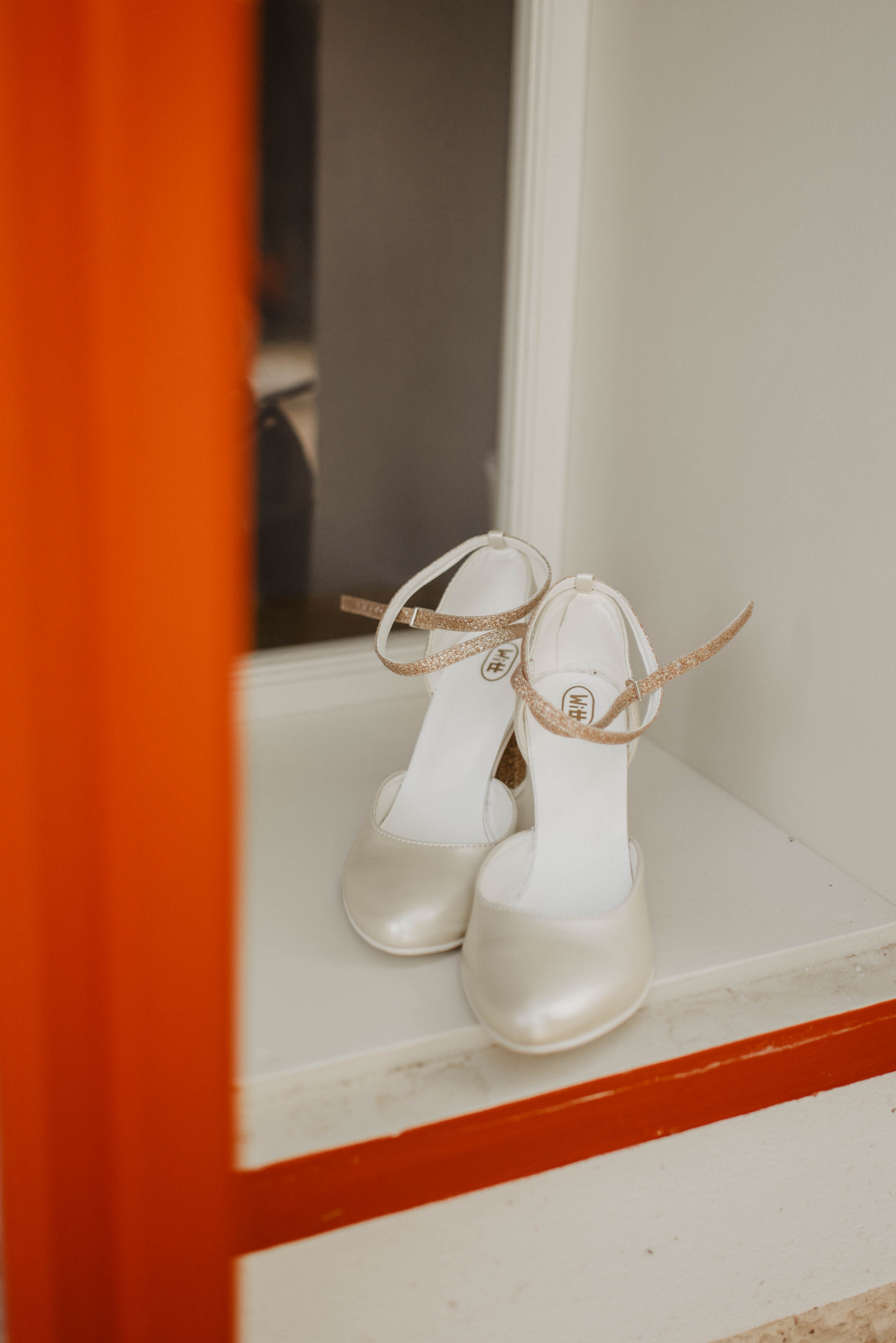 Svatba na hradě na Šumavě. Šumava. Velhartice. Lifestyle, wedding and family photographer