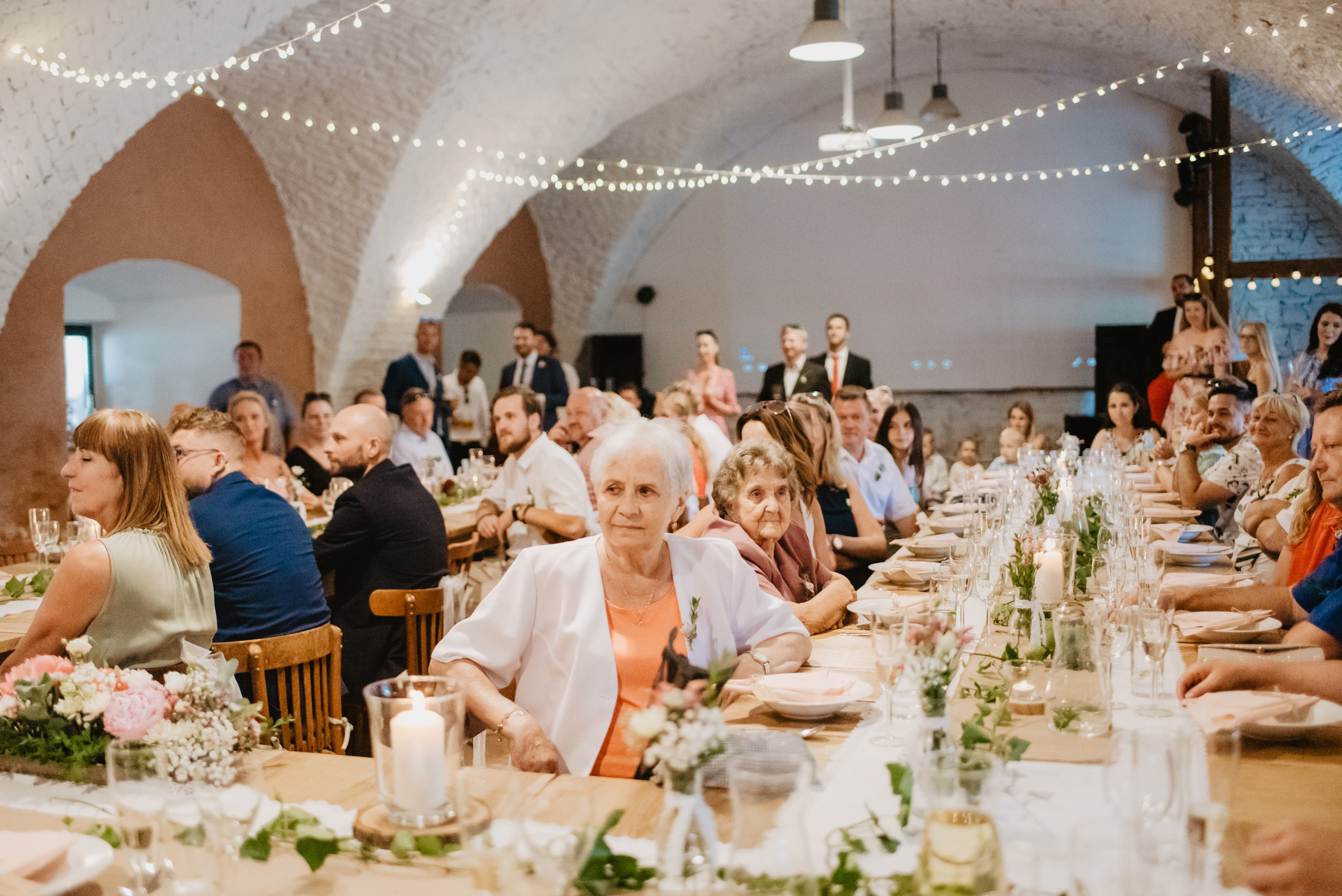 Rustic wedding. Svatba v rustikálním stylu poblíž Brna. Lifestyle, wedding and family photographer