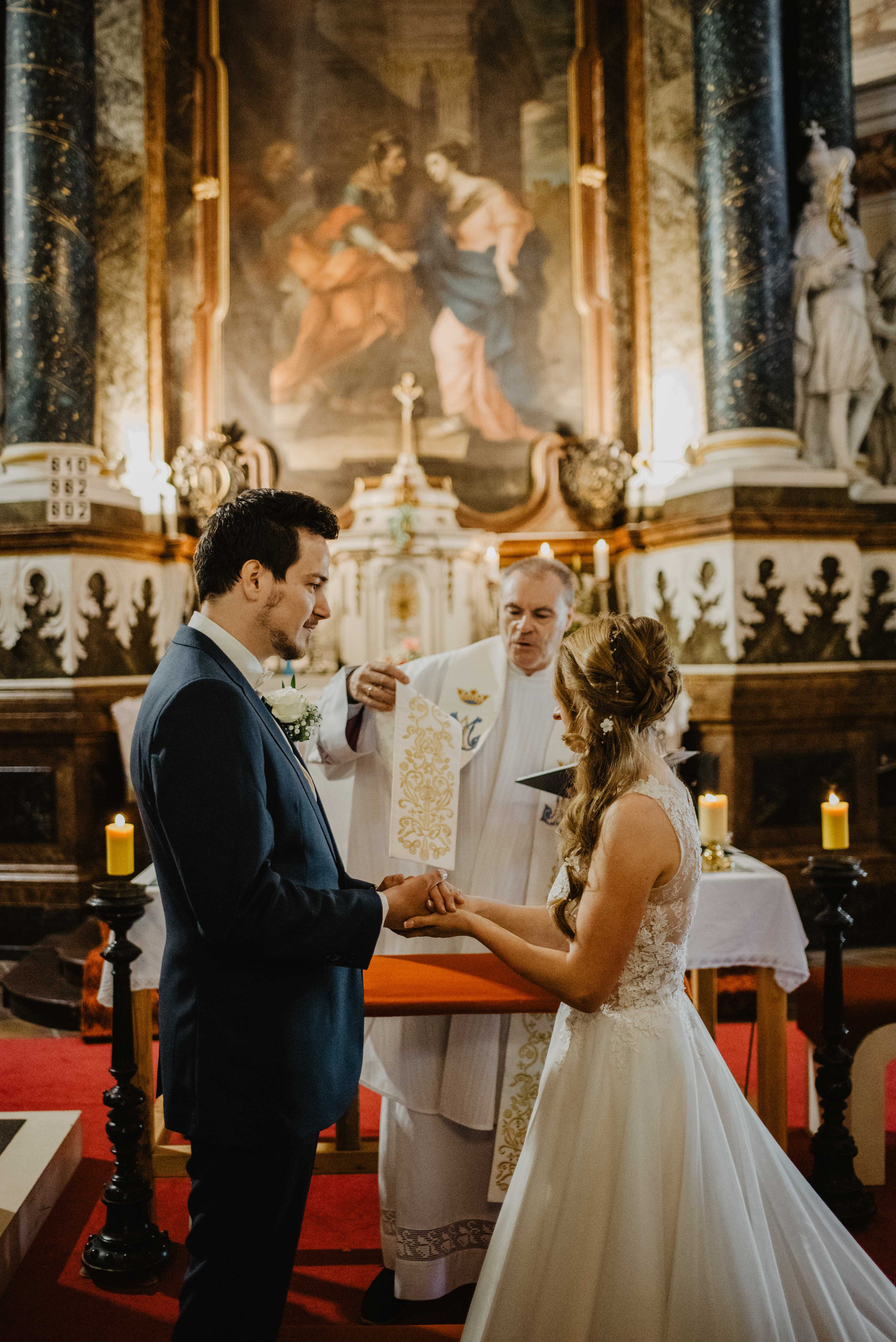 Svatba v kostele v Rýmařově. Bruntál. Lifestyle, wedding and family photographer