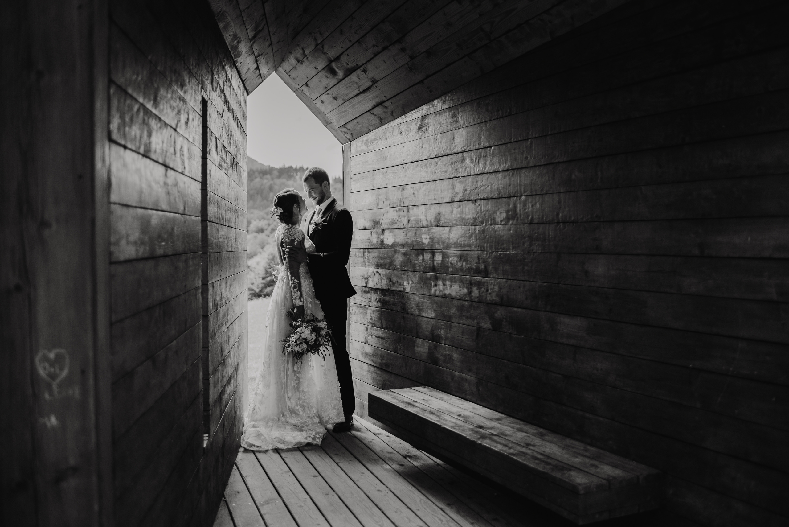 Svatba v Beskydech. Hotel Rekovice. Lifestyle, wedding and family photographer