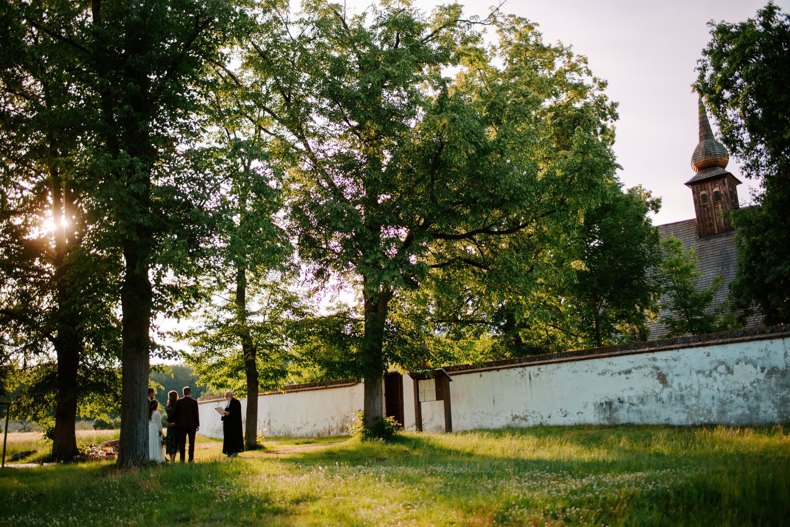 Wedding in the hot air balloon. Lifestyle, wedding and family photographer
