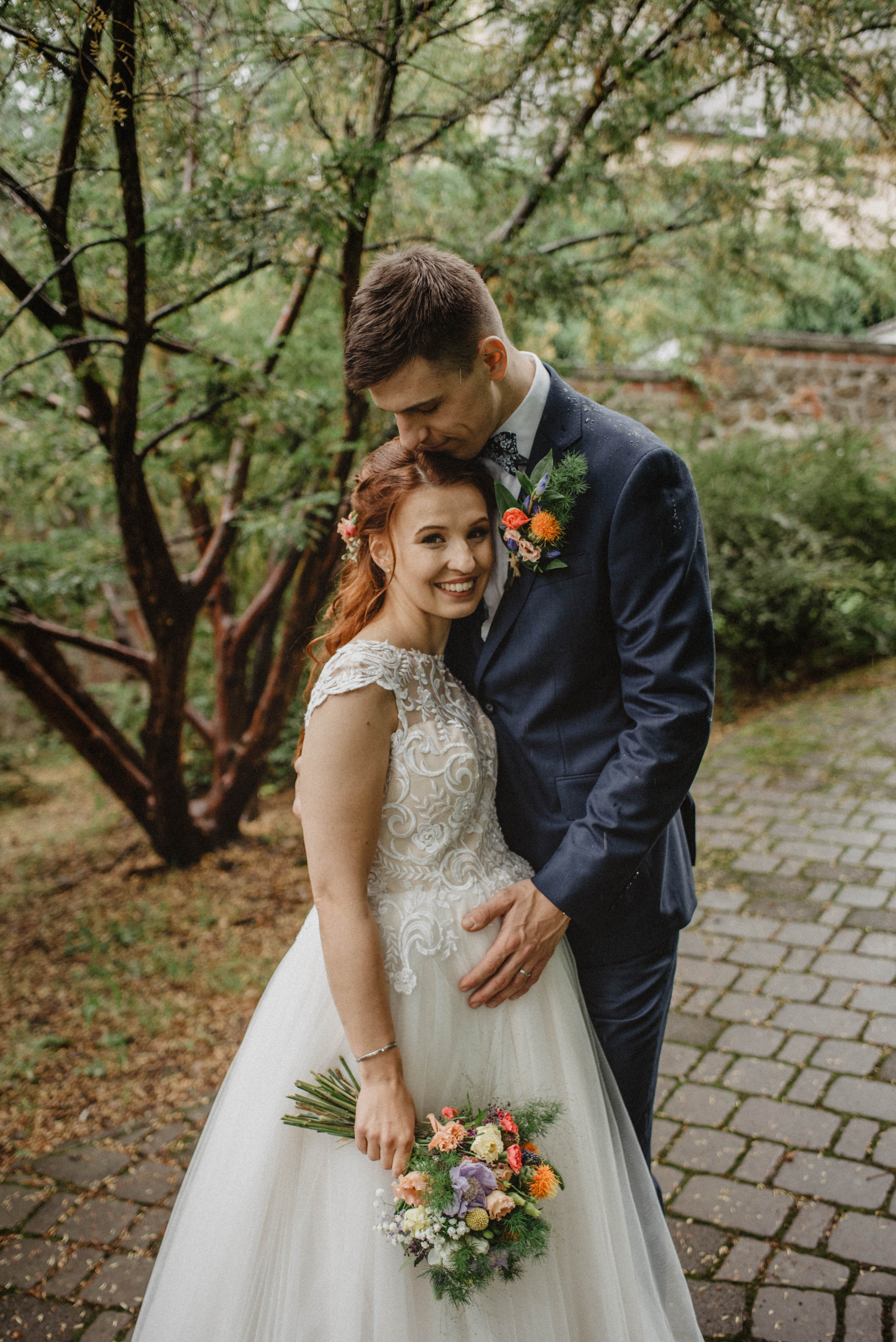 Svatba v Táboře v parku. Lifestyle, wedding and family photographer