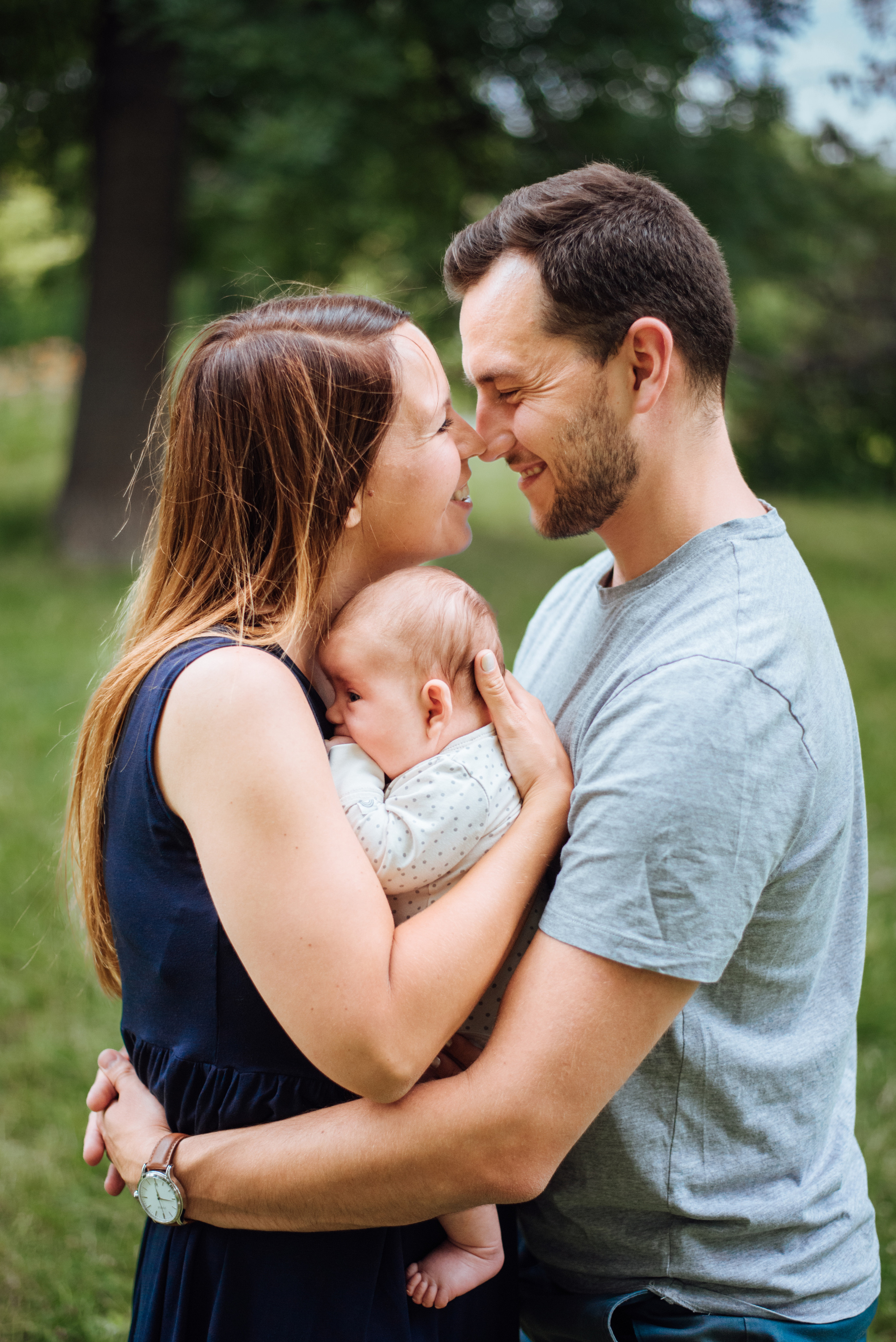 Family photoshoot. Lifestyle, wedding and family photographer