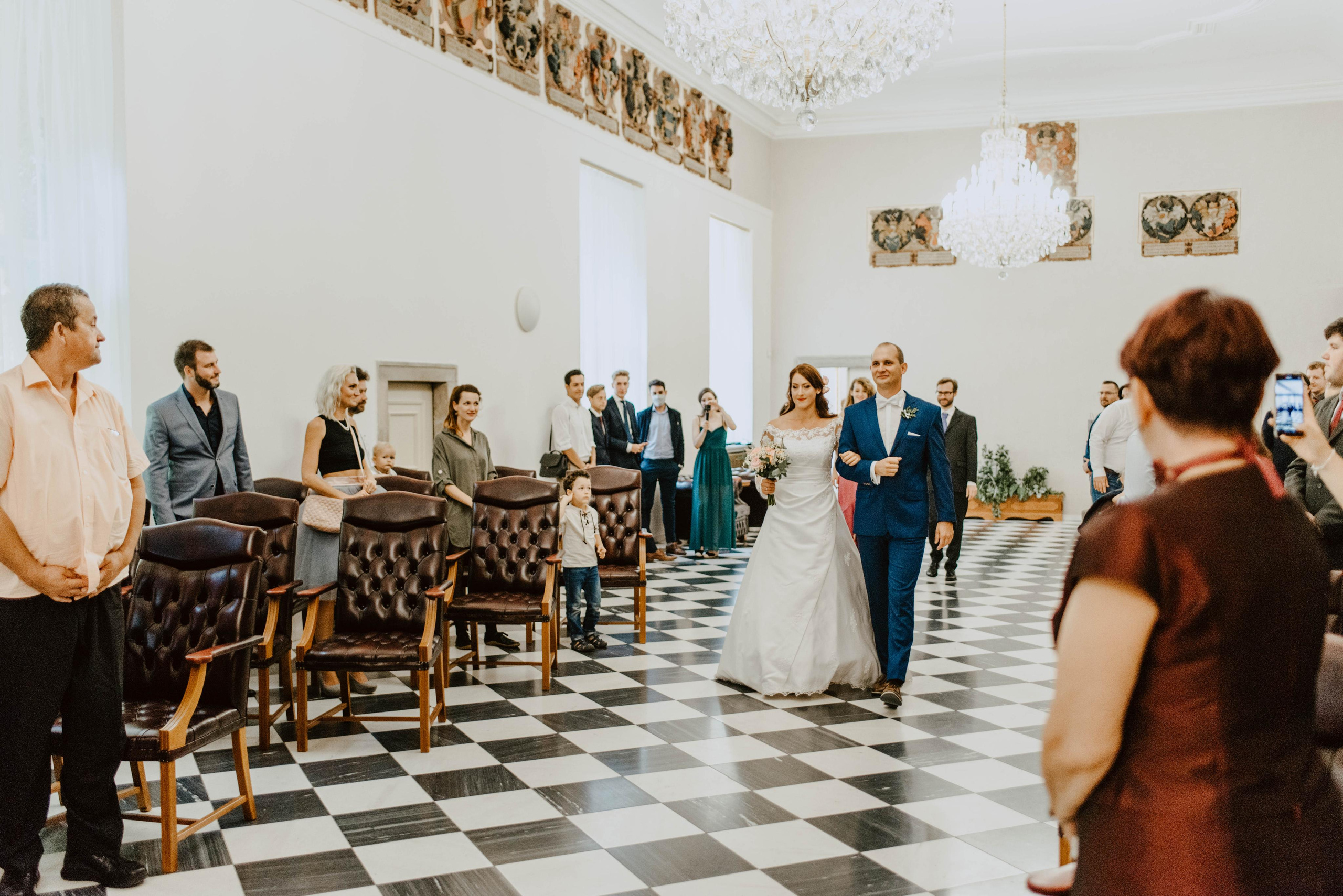 Svatba v centru Brna. Špilberk. Lifestyle, wedding and family photographer