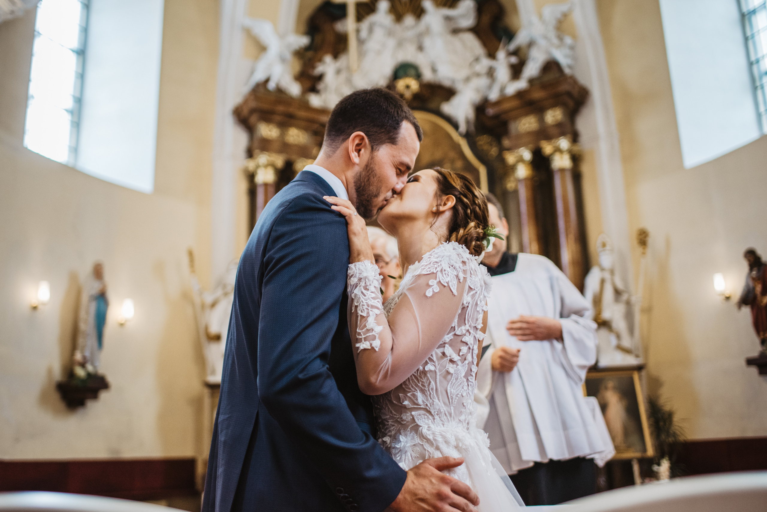 Svatba v Beskydech. Hotel Rekovice. Lifestyle, wedding and family photographer