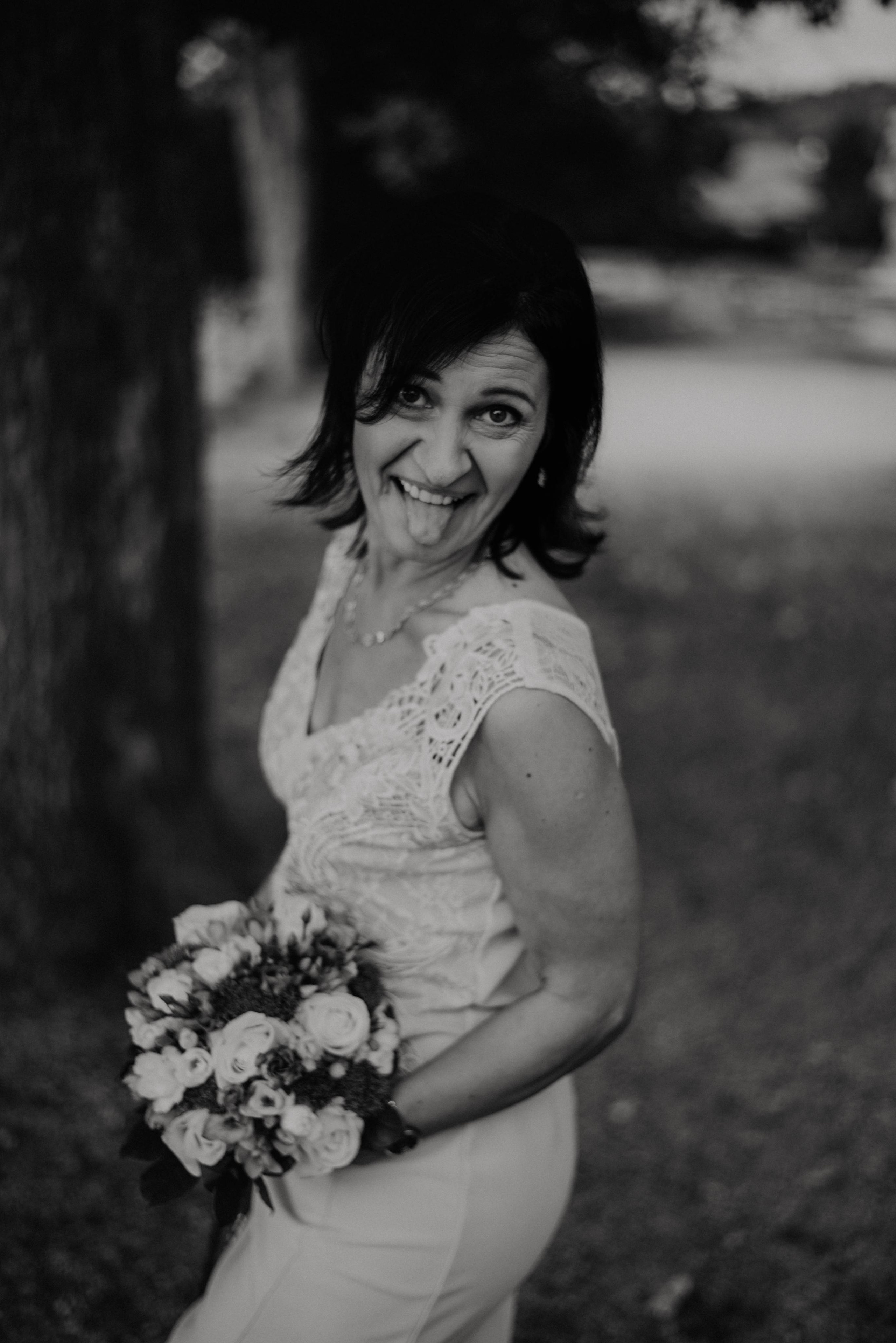 Svatba na zámku ve Slavkově u Brna. Lifestyle, wedding and family photographer