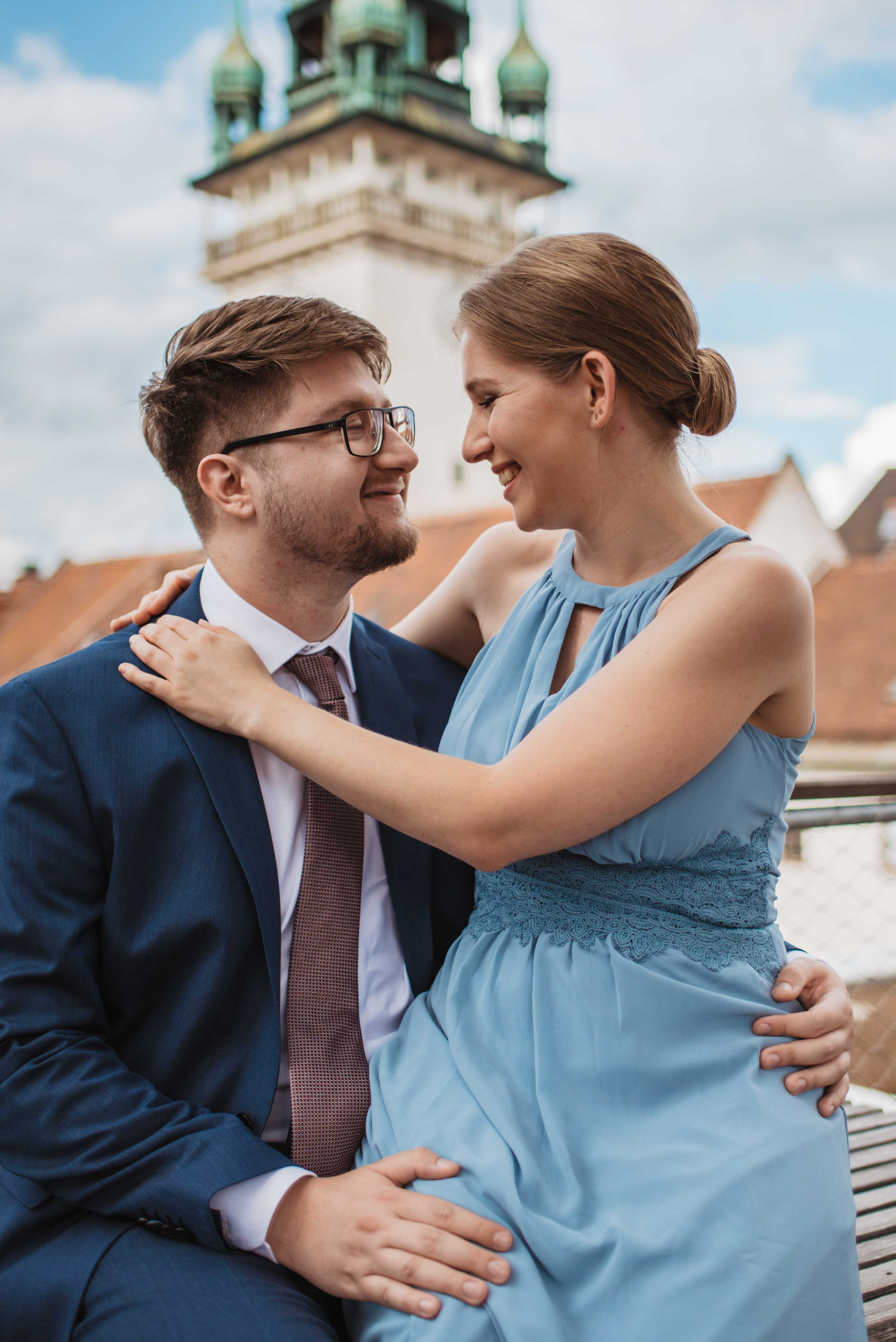 Svatba v centru Brna na Zelném trhu. Lifestyle, wedding and family photographer