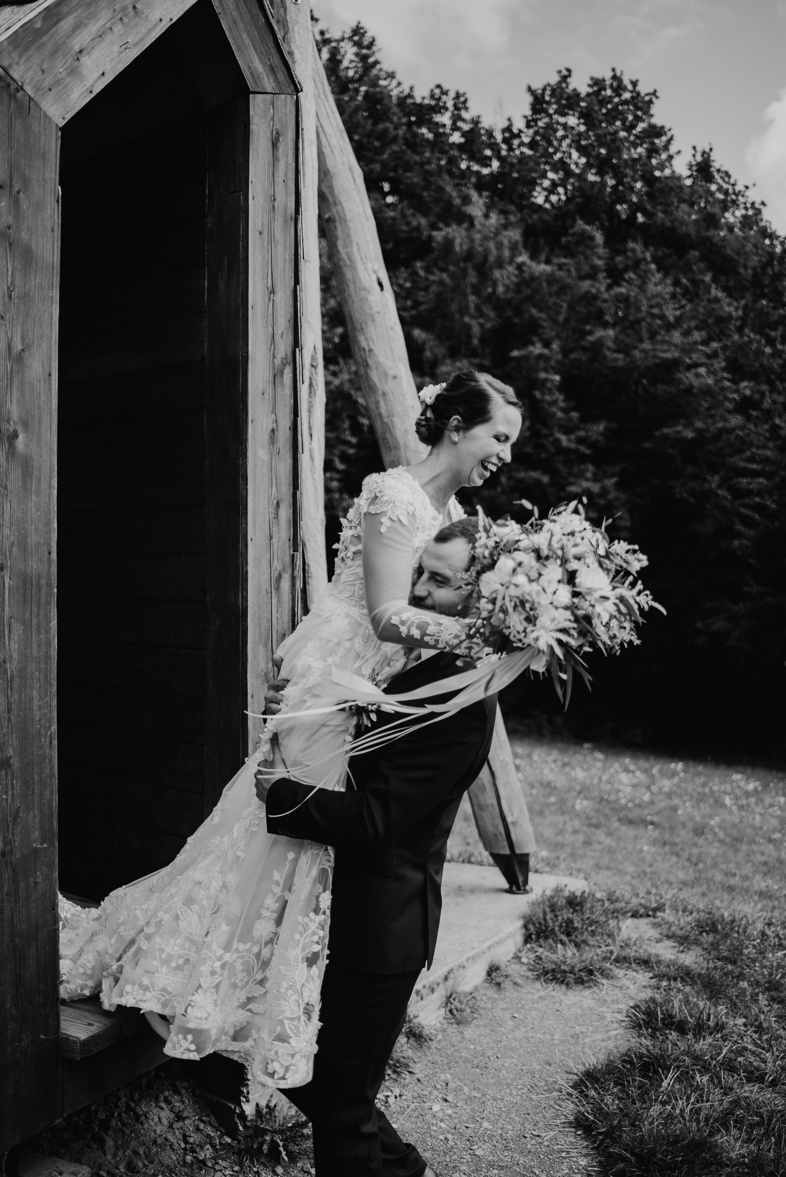 Svatba v Beskydech. Hotel Rekovice. Lifestyle, wedding and family photographer