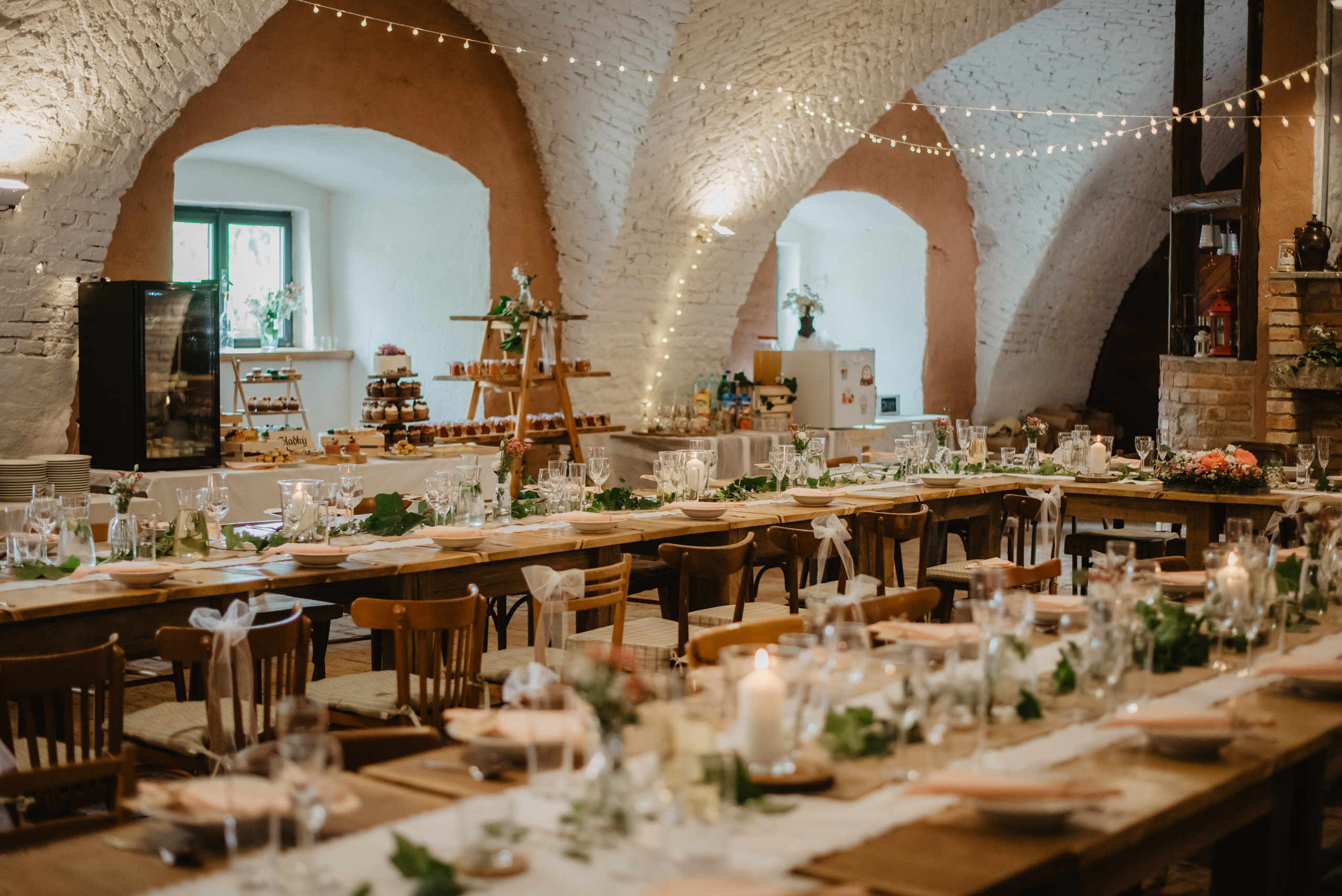 Rustic wedding. Svatba v rustikálním stylu poblíž Brna. Lifestyle, wedding and family photographer