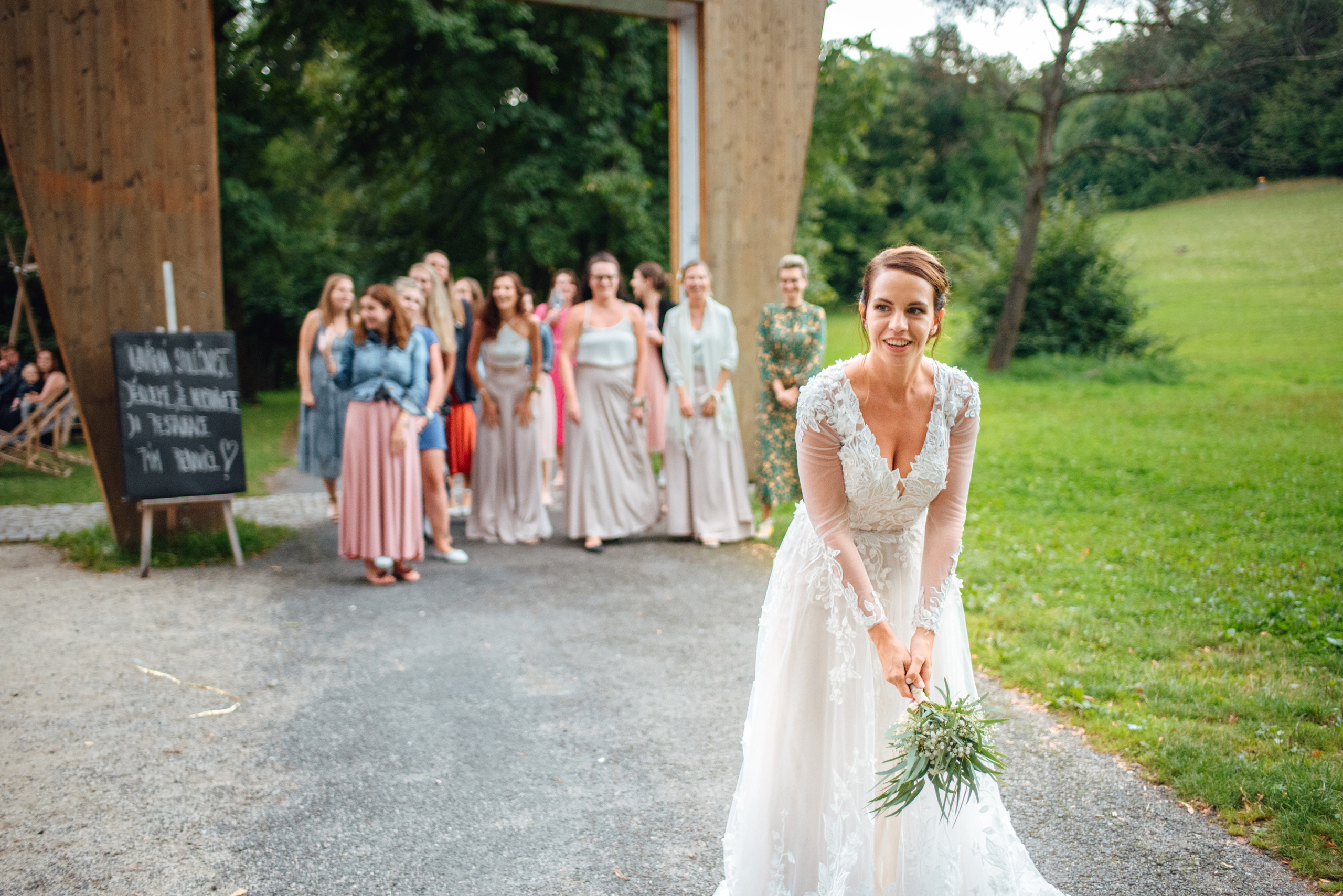 Svatba v Beskydech. Hotel Rekovice. Lifestyle, wedding and family photographer