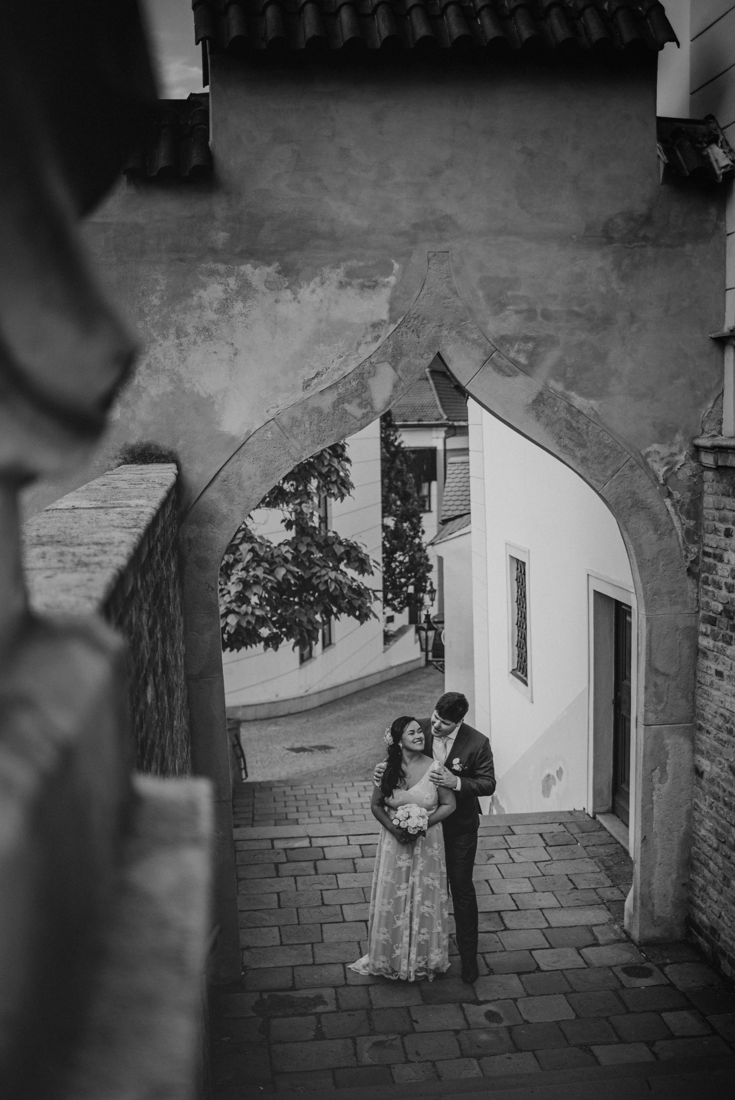 Svatba v centru Brna na Zelném trhu. Lifestyle, wedding and family photographer