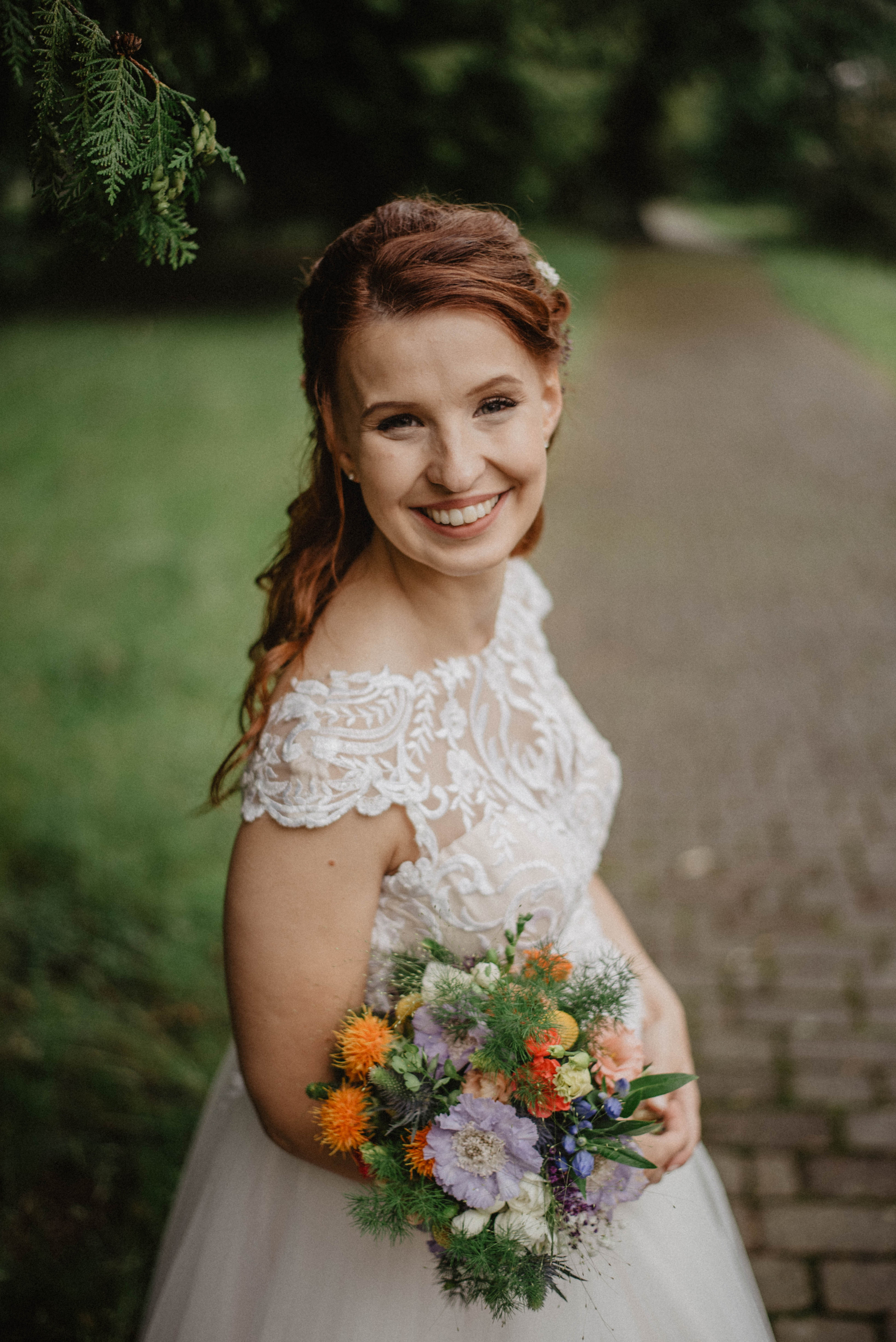 Svatba v Táboře v parku. Lifestyle, wedding and family photographer