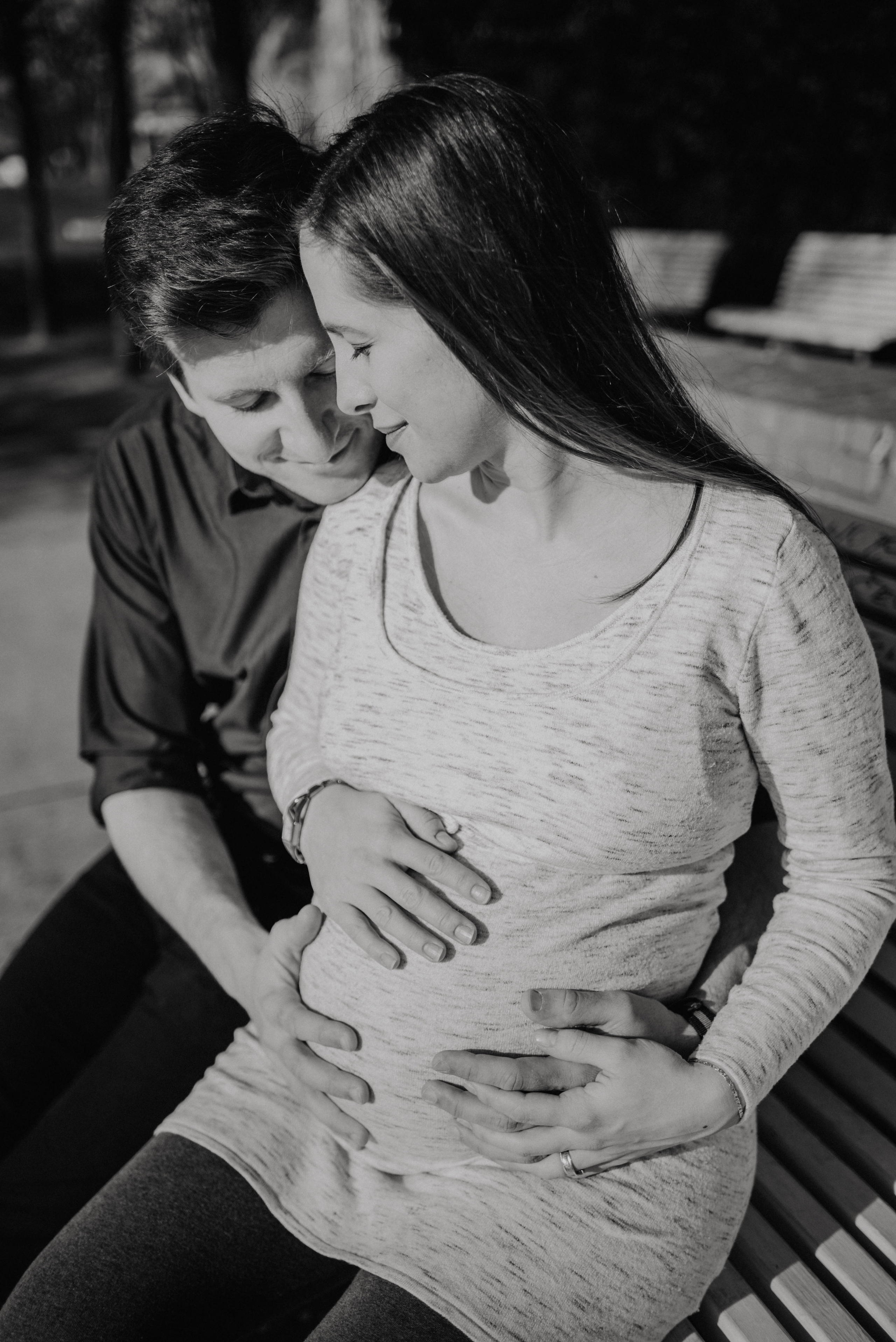 Veronika Jirková Couple in love during spring pregnancy photoshoot. Lifestyle, wedding and family photographer