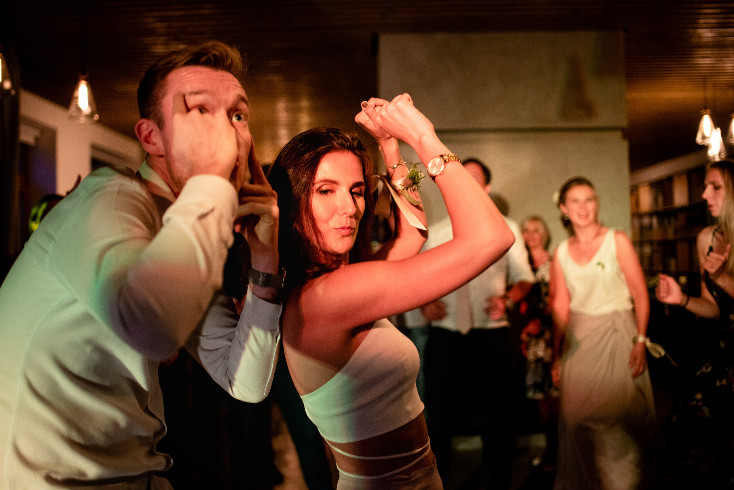 Svatba v Beskydech. Hotel Rekovice. Lifestyle, wedding and family photographer