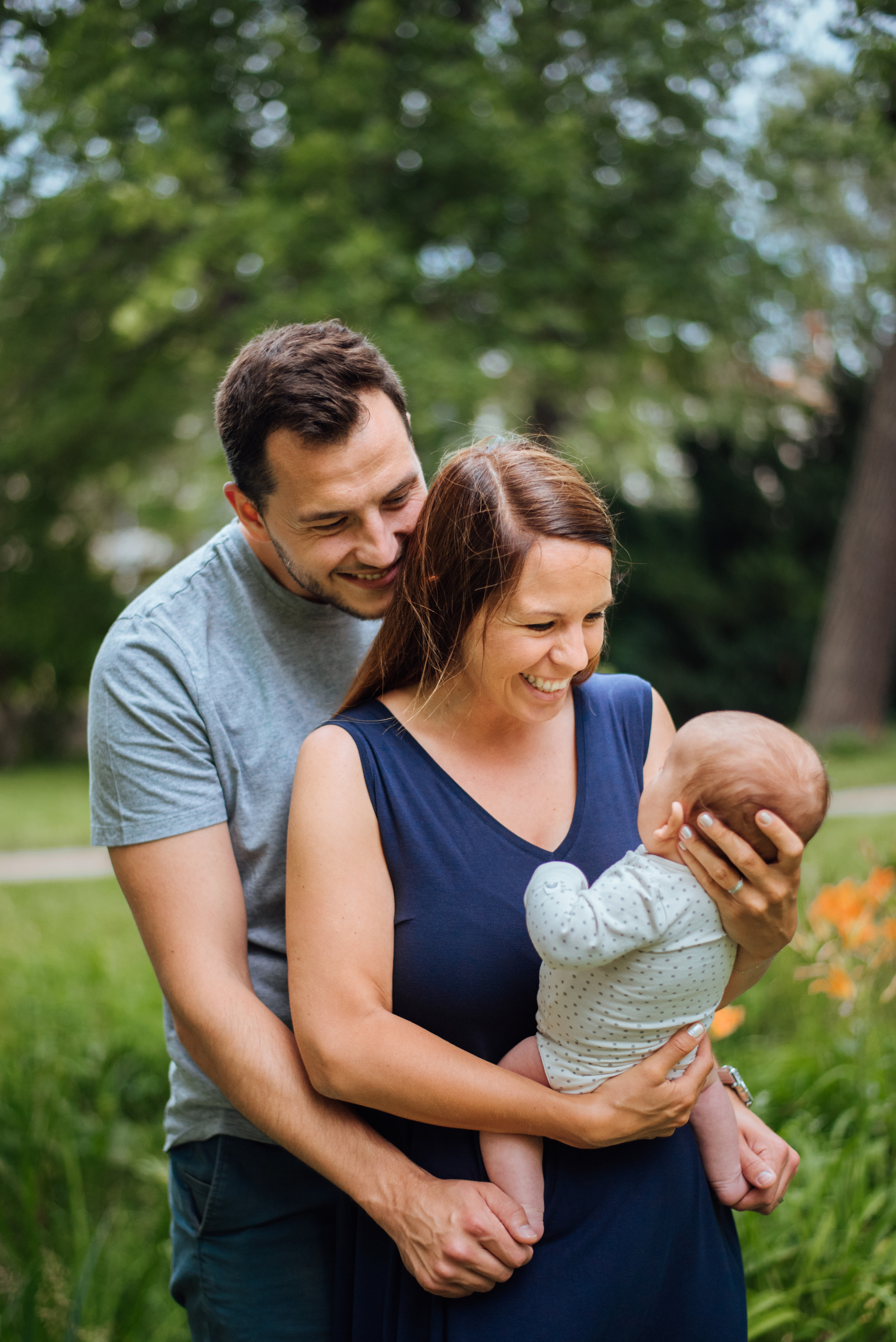 Family photoshoot. Lifestyle, wedding and family photographer