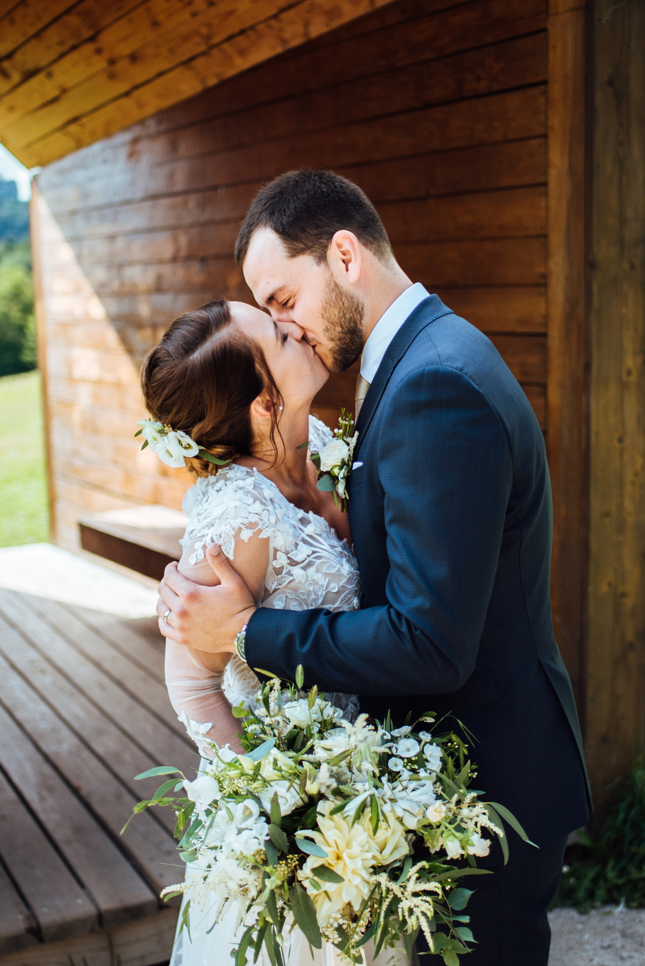 Svatba v Beskydech. Hotel Rekovice. Lifestyle, wedding and family photographer