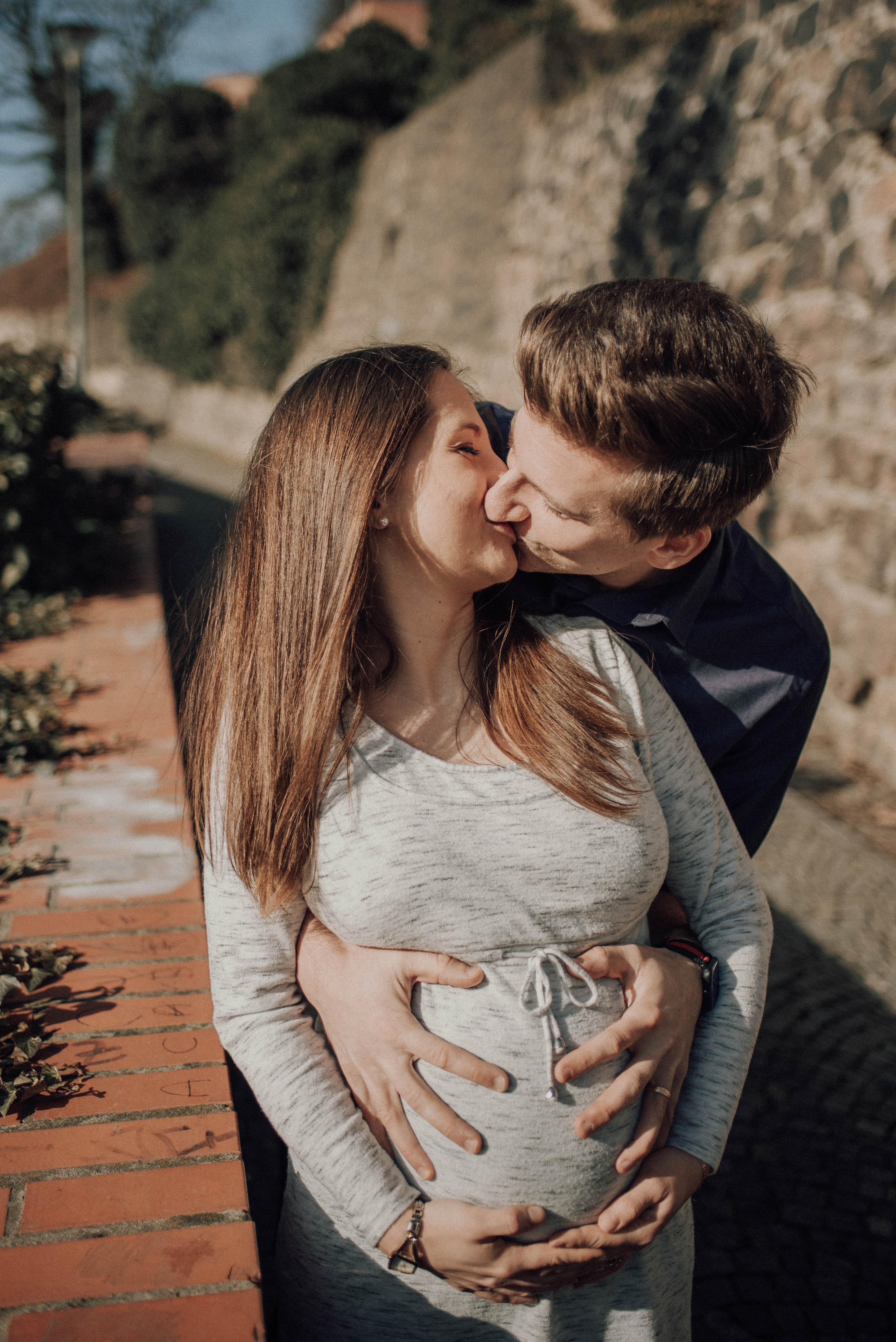 Veronika Jirková Couple in love during spring pregnancy photoshoot. Lifestyle, wedding and family photographer