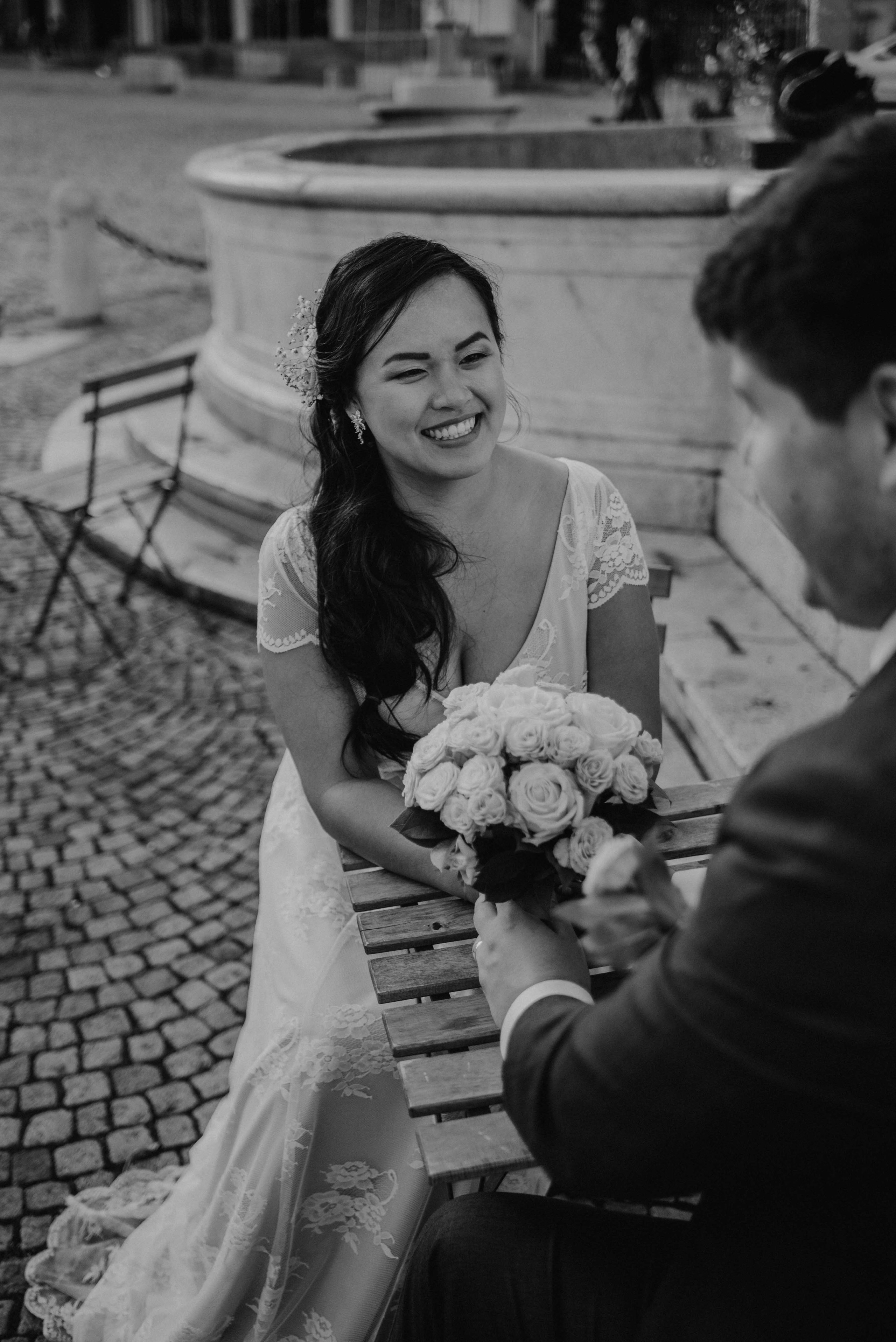 Svatba v centru Brna na Zelném trhu. Lifestyle, wedding and family photographer