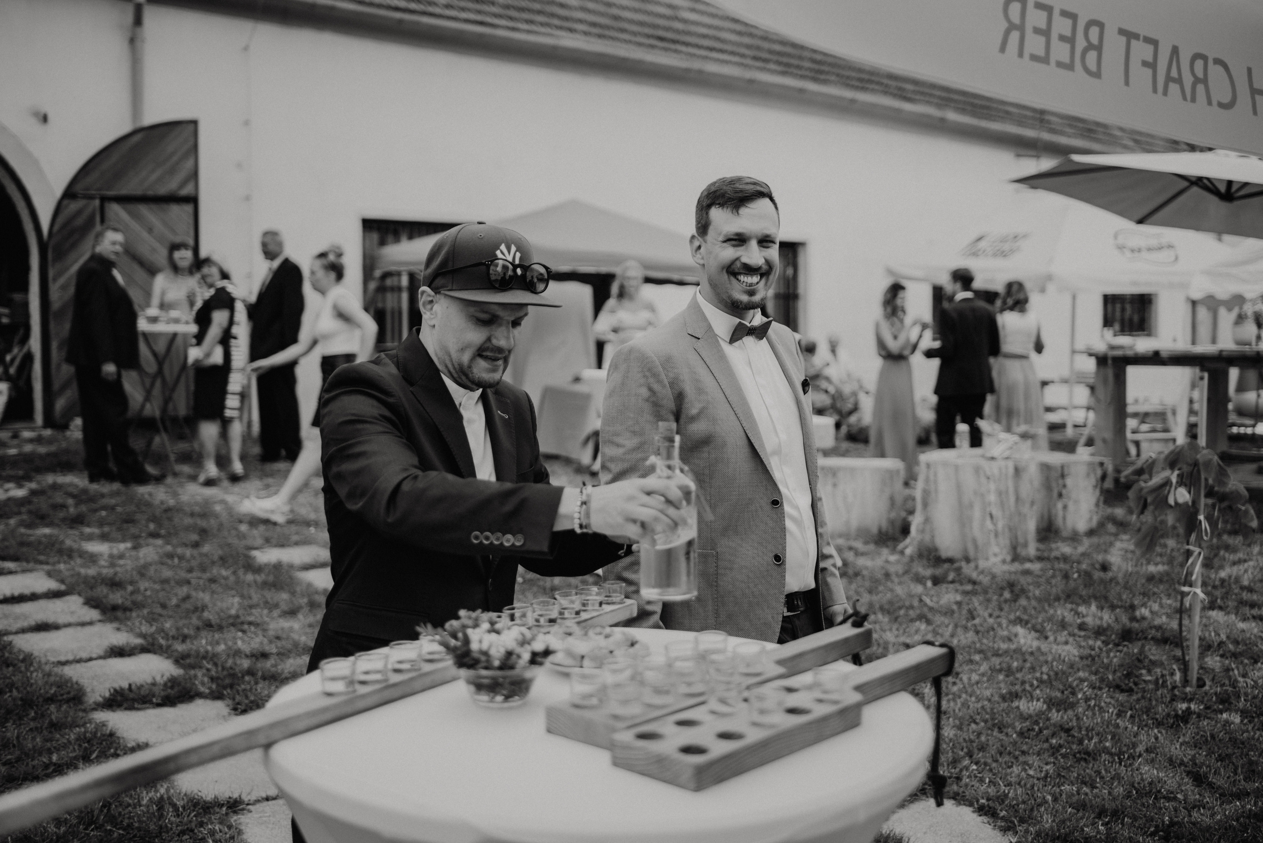 Rustic wedding. Svatba v rustikálním stylu poblíž Brna. Lifestyle, wedding and family photographer