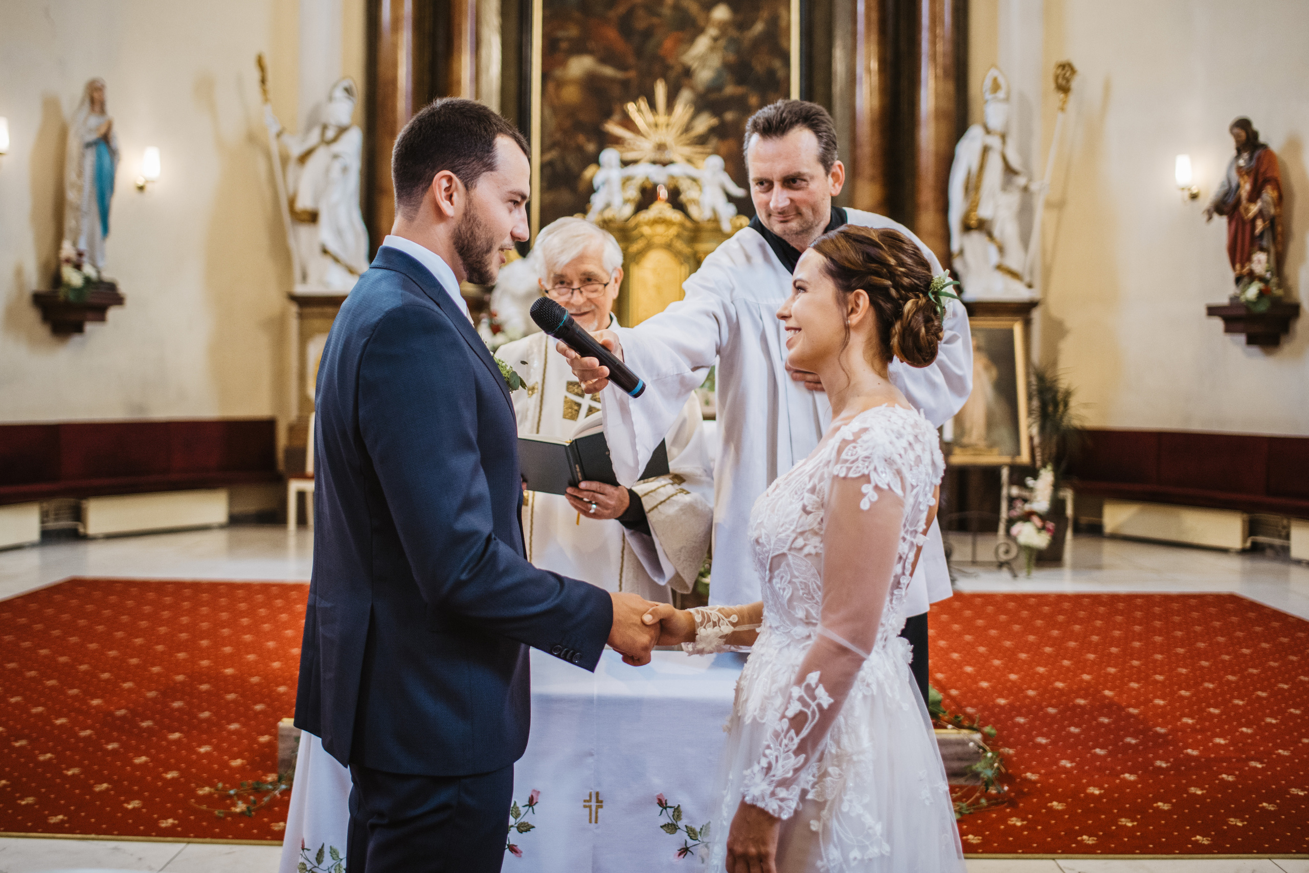 Svatba v Beskydech. Hotel Rekovice. Lifestyle, wedding and family photographer