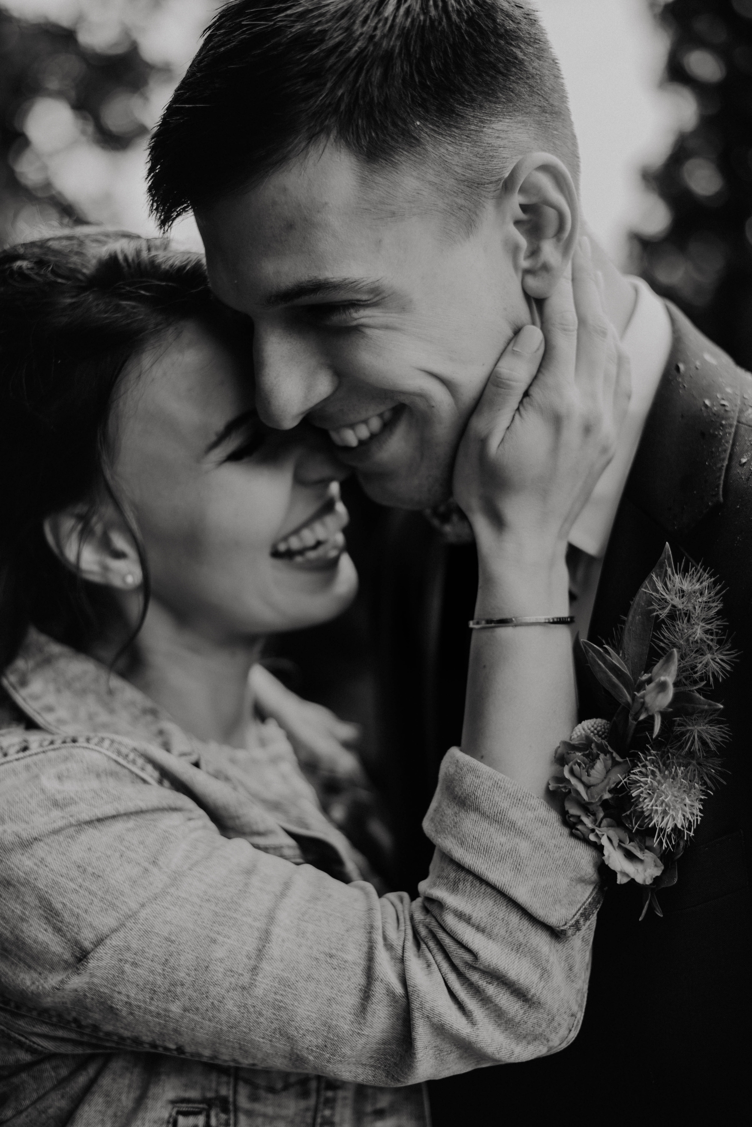 Svatba v Táboře v parku. Lifestyle, wedding and family photographer