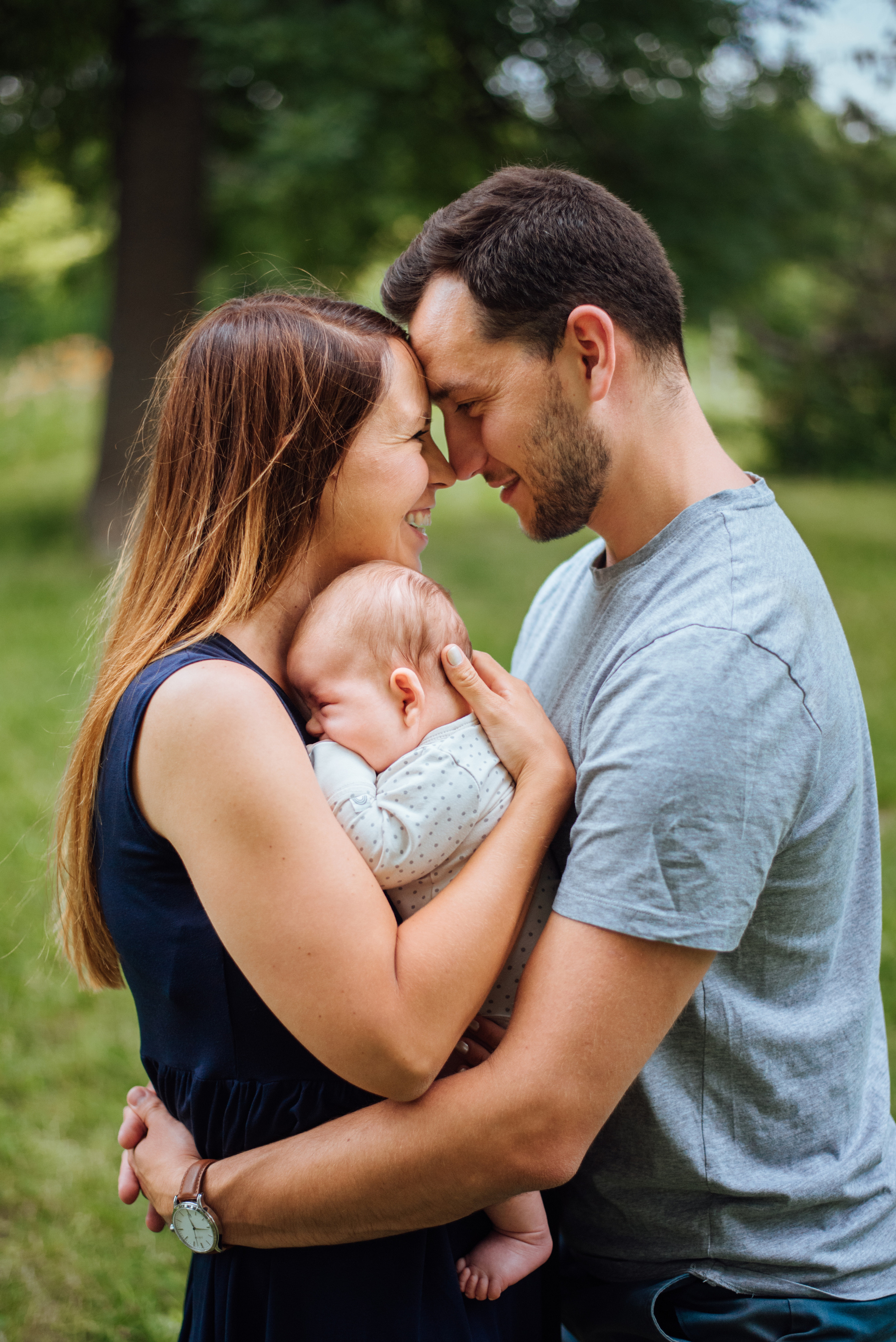 Family photoshoot. Lifestyle, wedding and family photographer