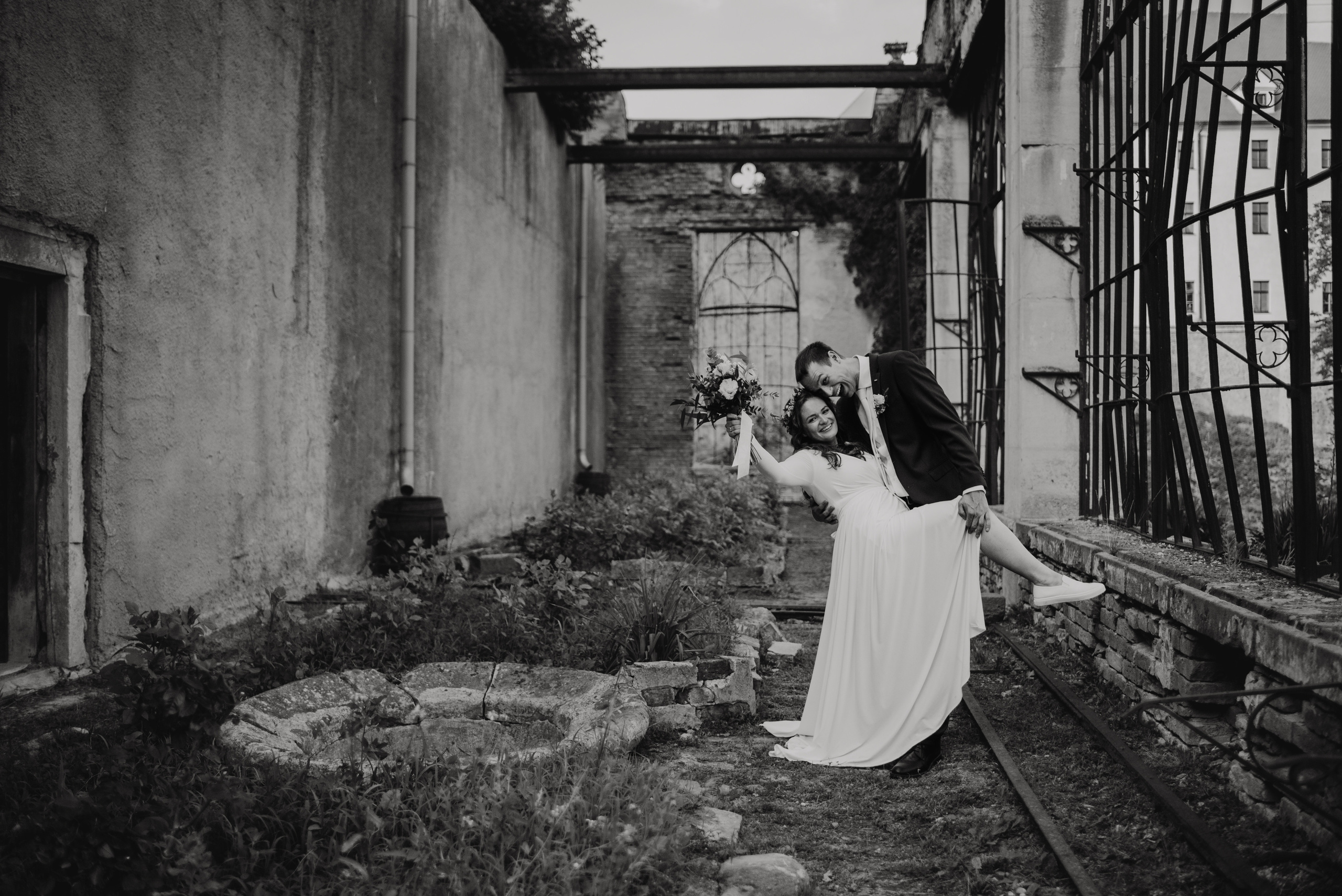 Wedding in the hot air balloon. Lifestyle, wedding and family photographer