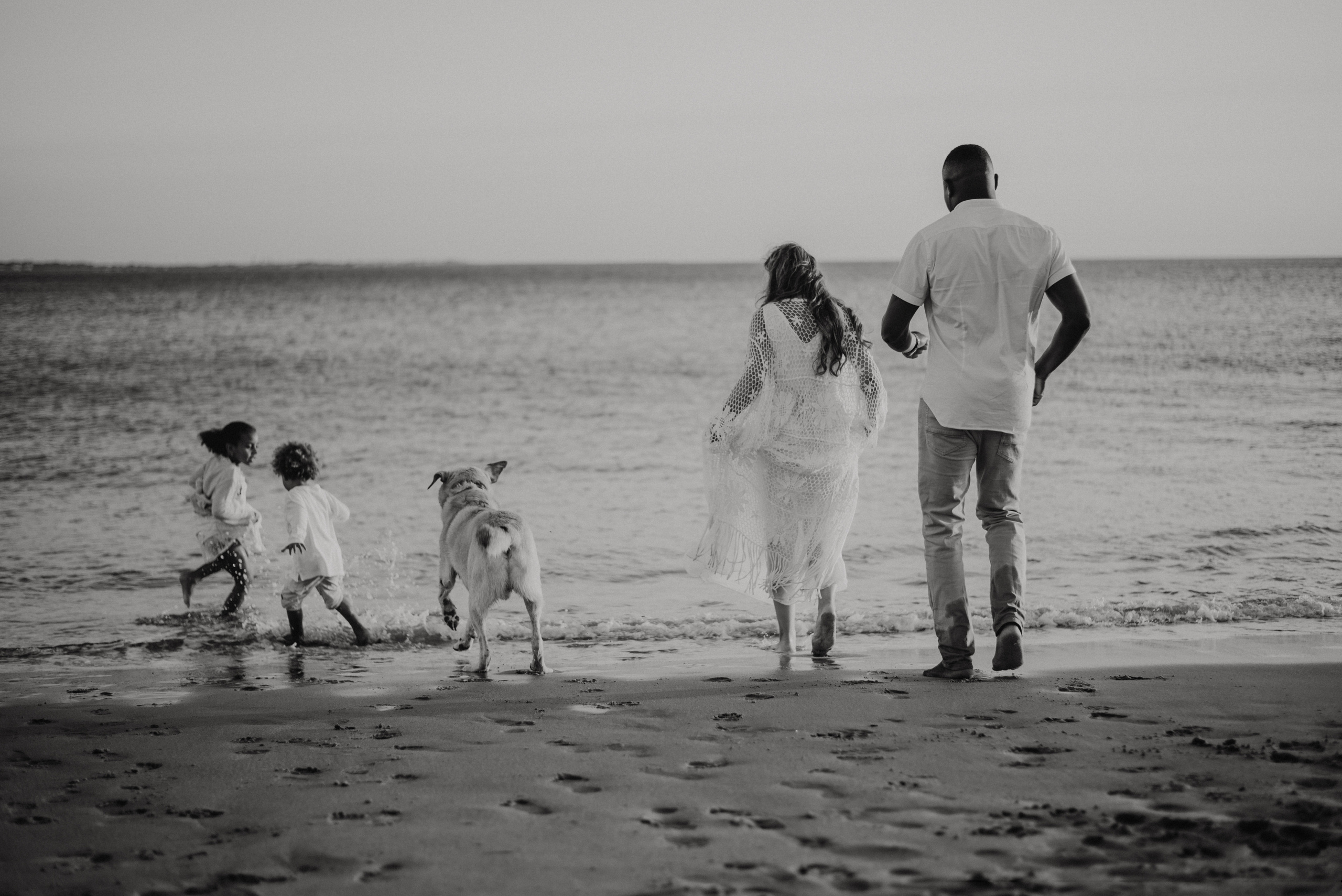 Family photographer based in Lisbon. Lifestyle, wedding and family photographer