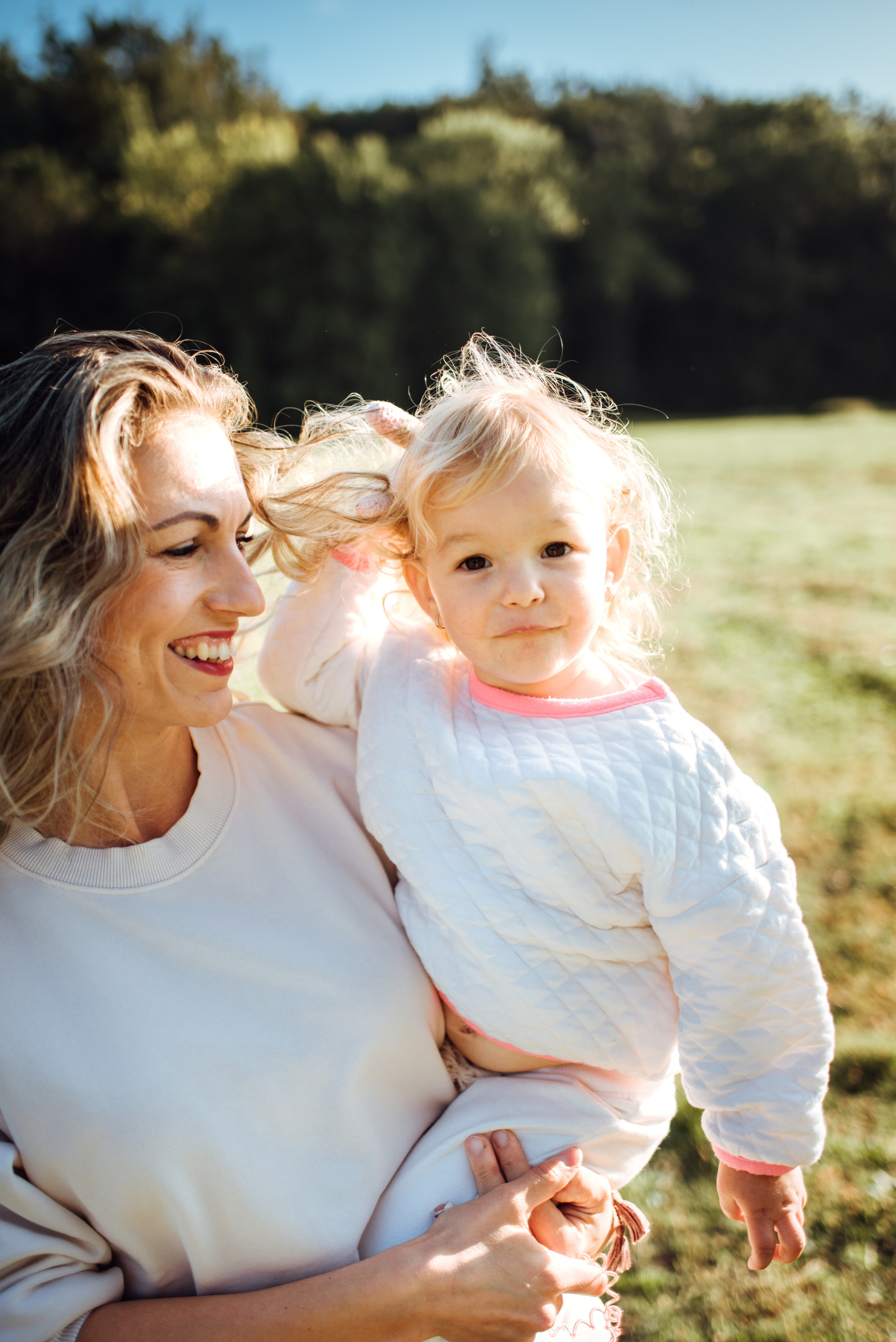 Ivet, Roman, Emi. Lifestyle, wedding and family photographer