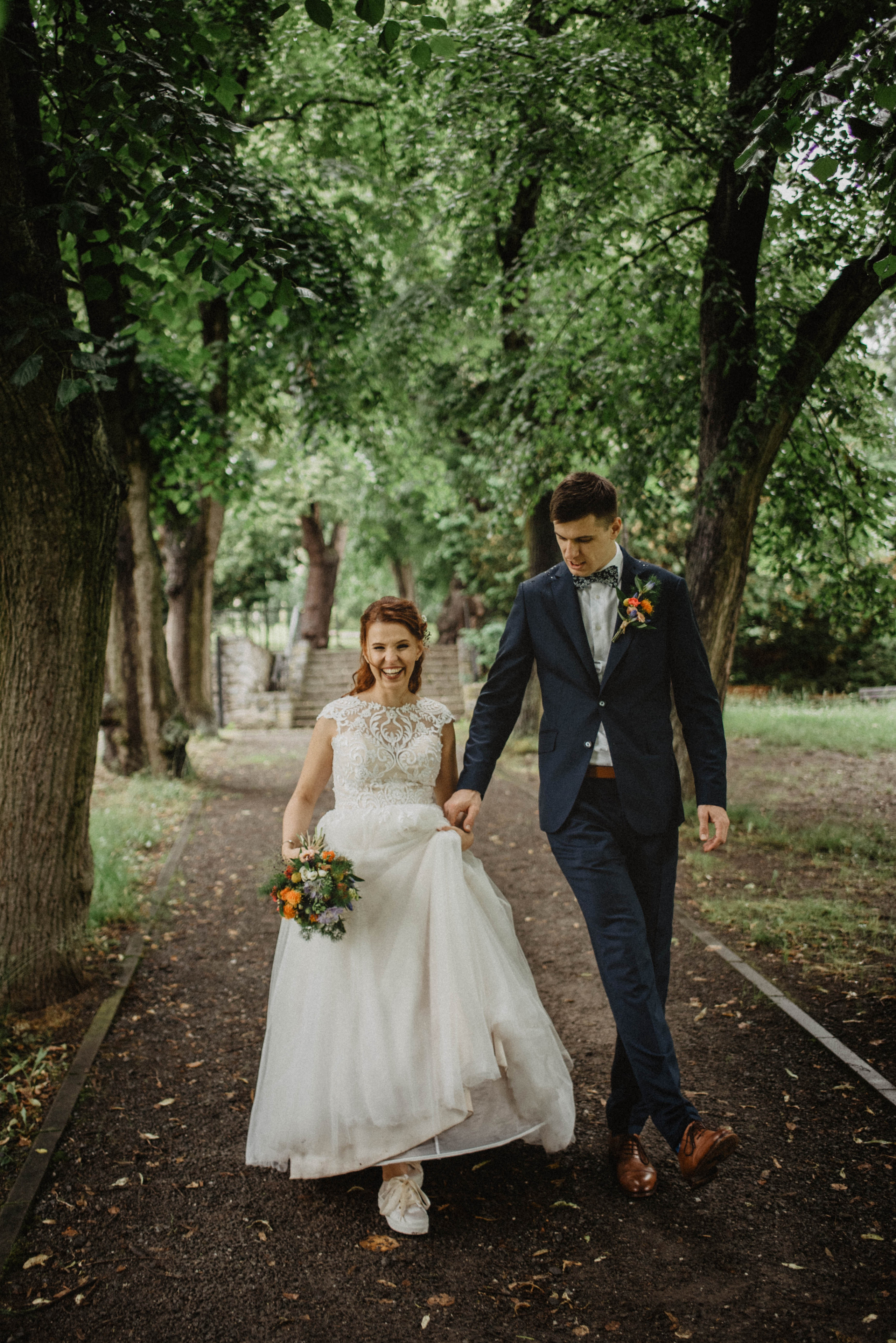 Svatba v Táboře v parku. Lifestyle, wedding and family photographer