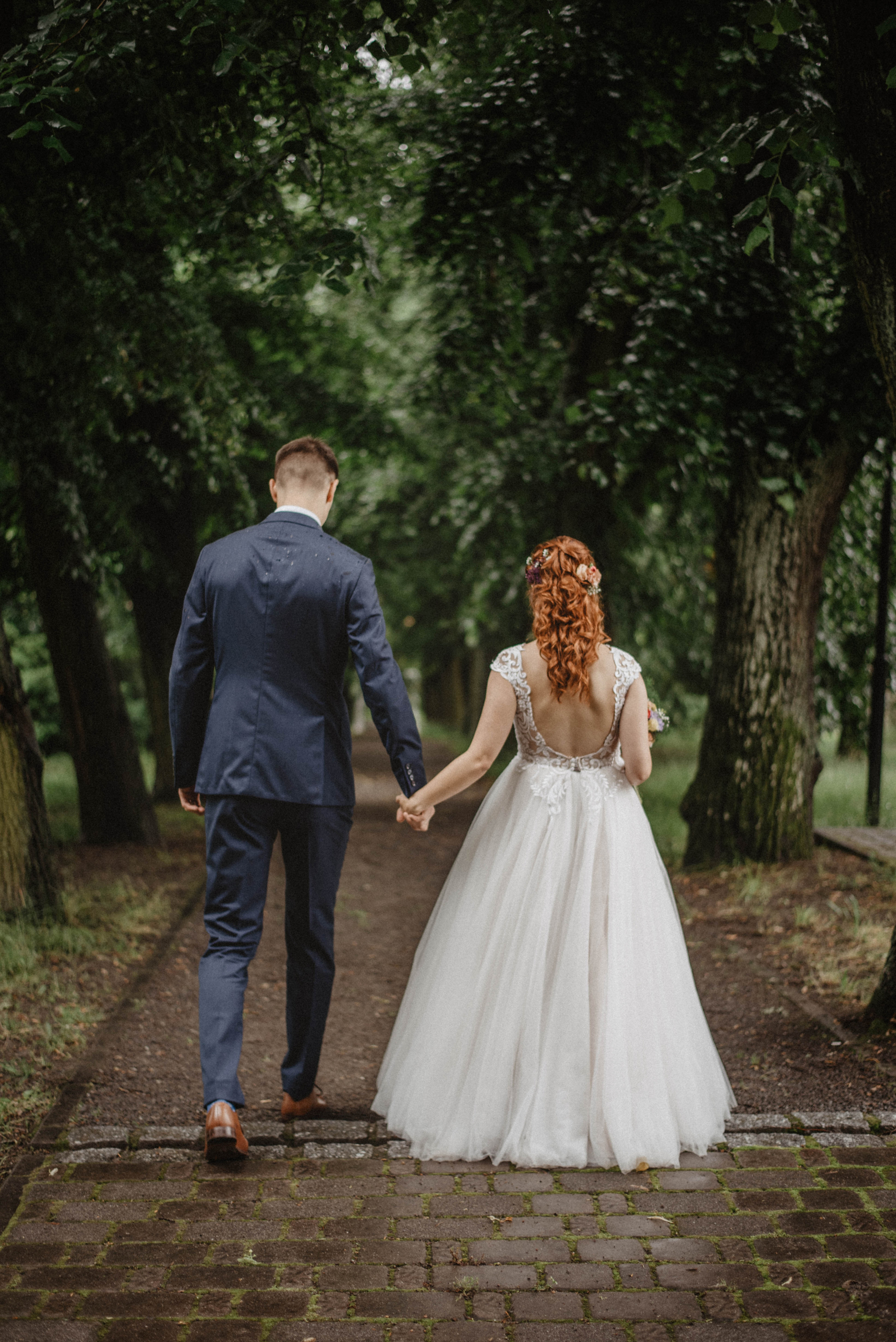 Svatba v Táboře v parku. Lifestyle, wedding and family photographer