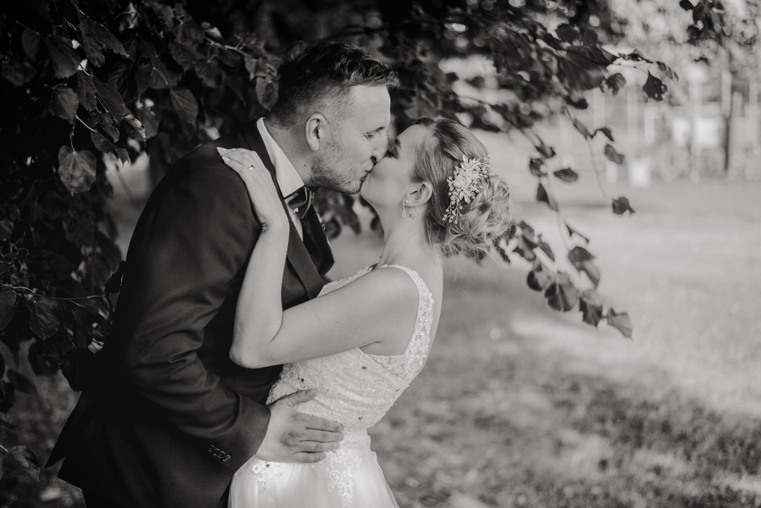 Lifestyle, wedding and family photographer