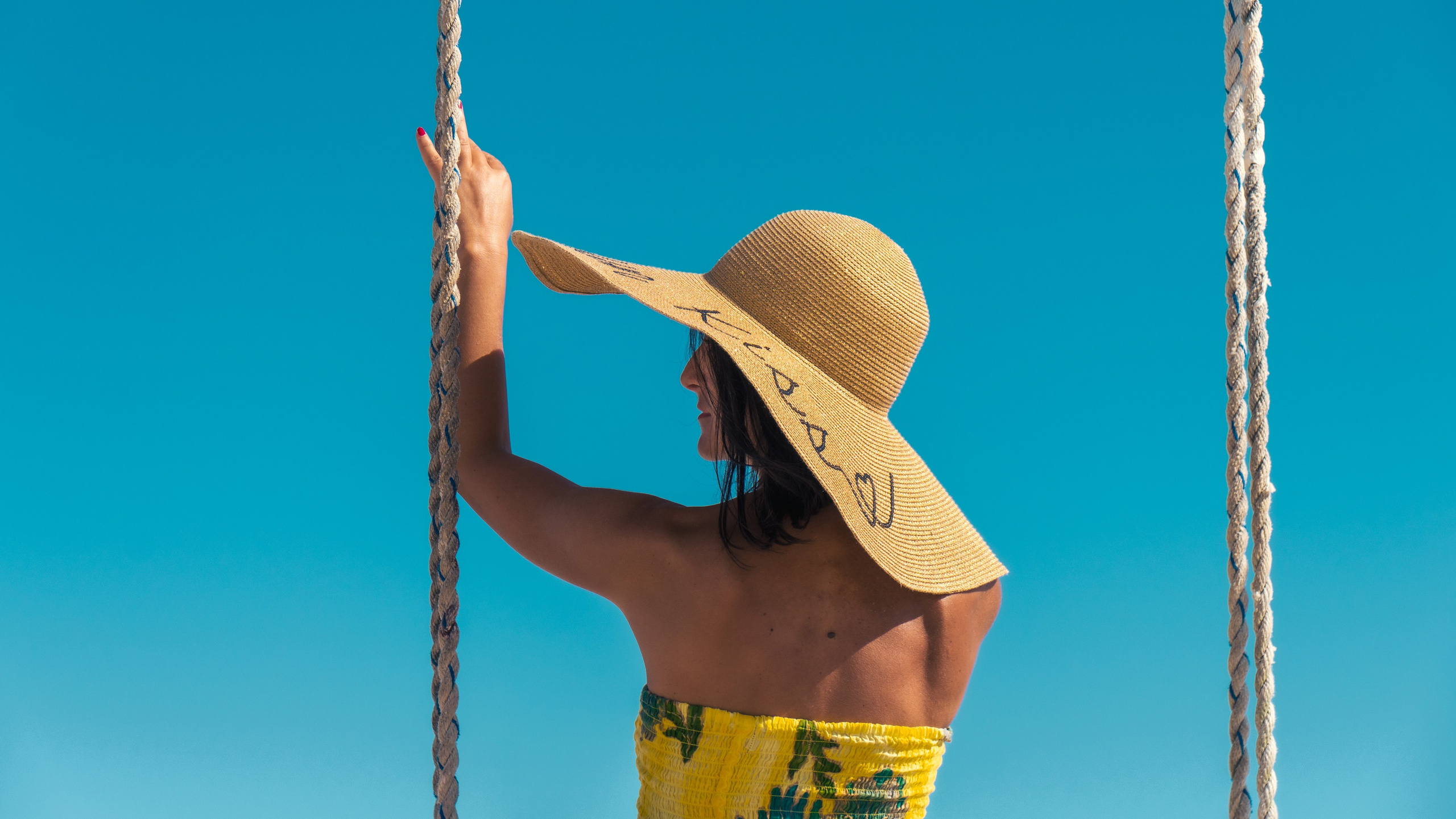 On location Portraits. Gabriela Nita — Portrait Photographer and Videographer in Bucharest, Romania