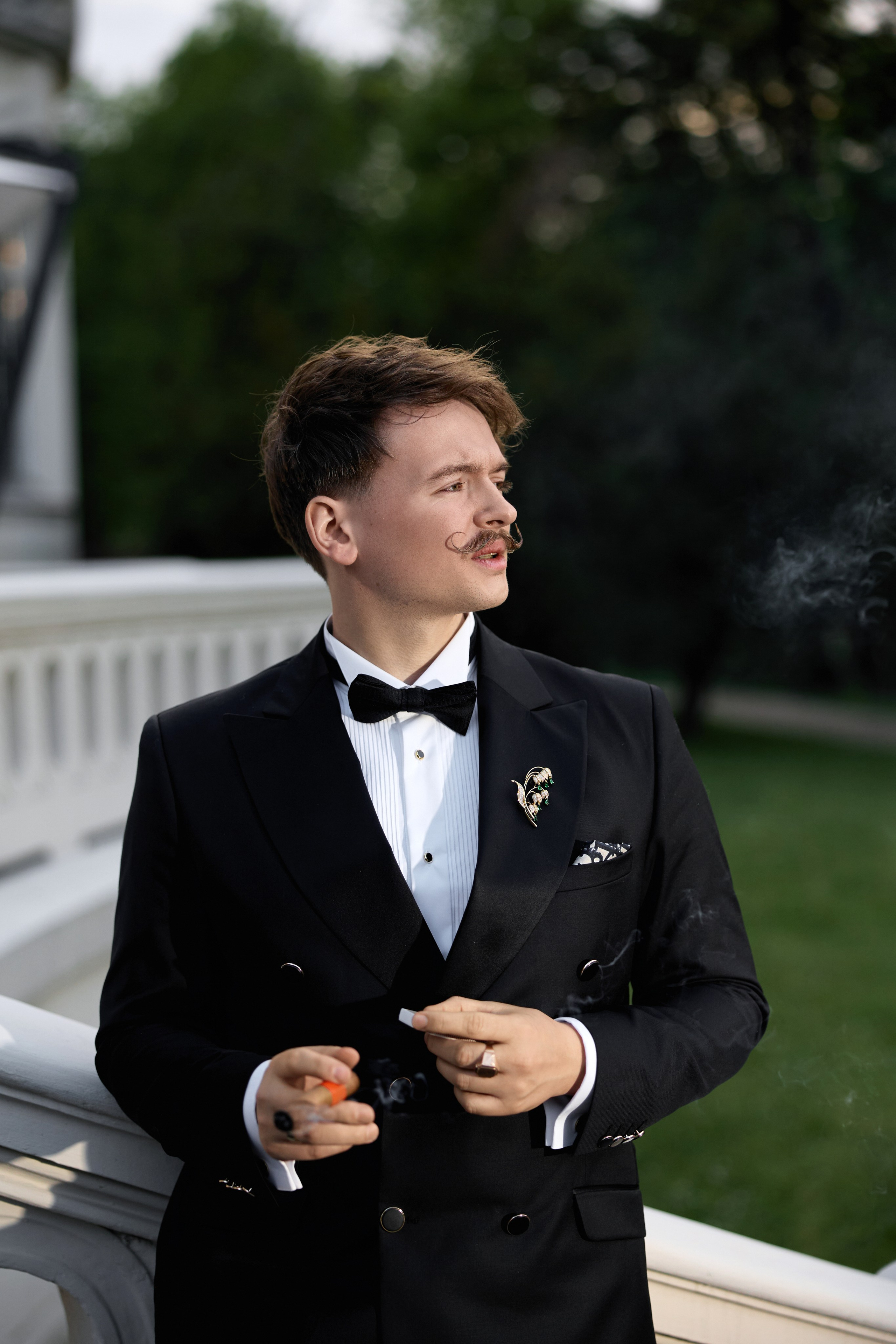 Wiktoria & Kacper. Pałac Goetz. Fotograf ślubny i rodzinny w Krakowie Yana Klymova