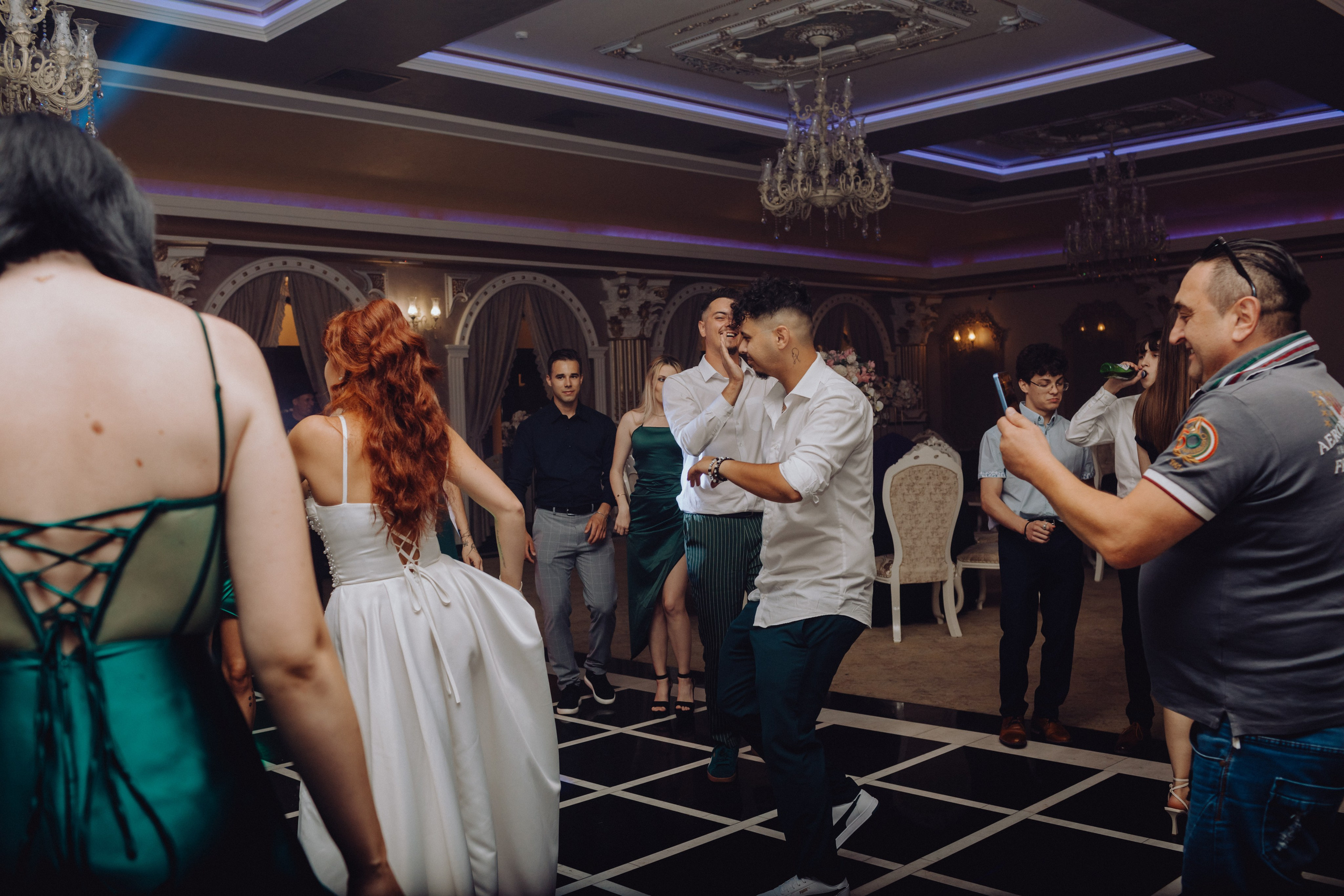 Paul & Maria. Wedding & couple photographer from Romania Rut Vetan