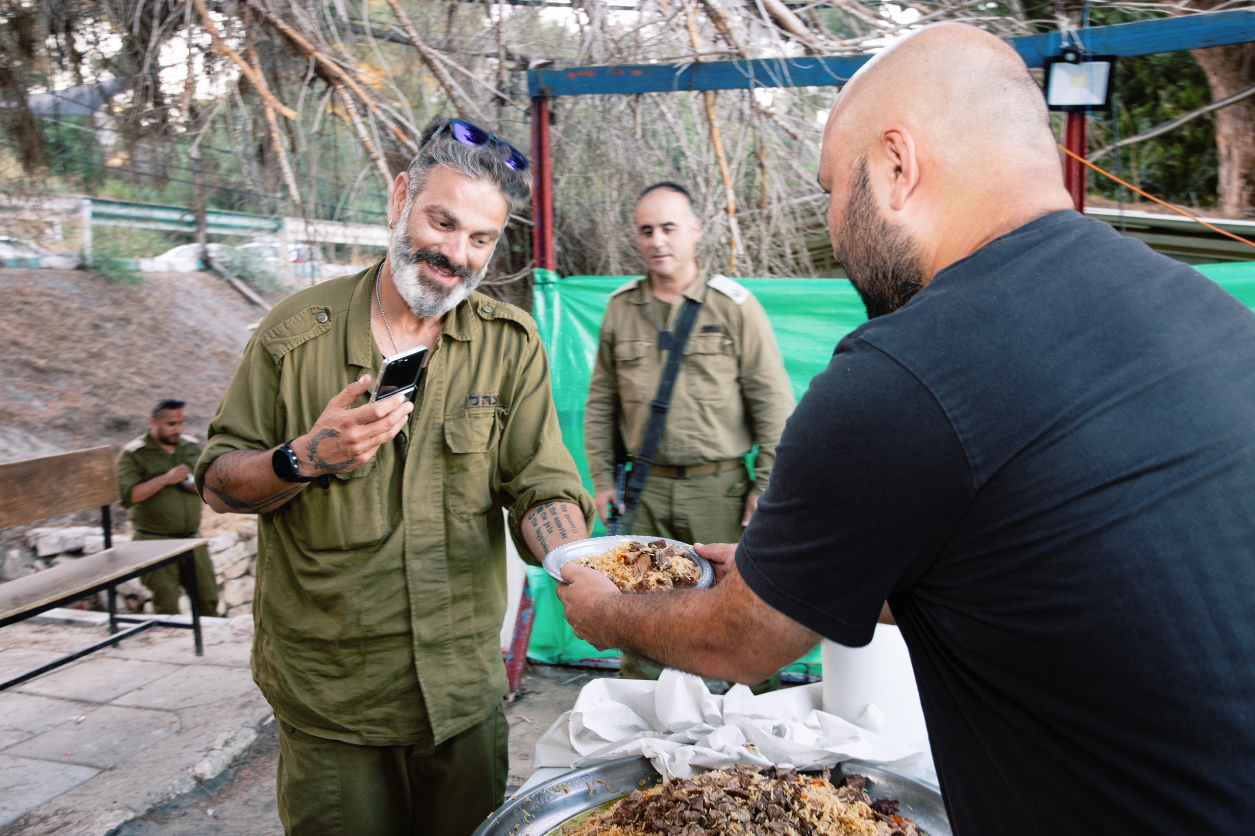 Plov для солдат. Портретный и репортажный фотограф в Израиле Рома Бирман