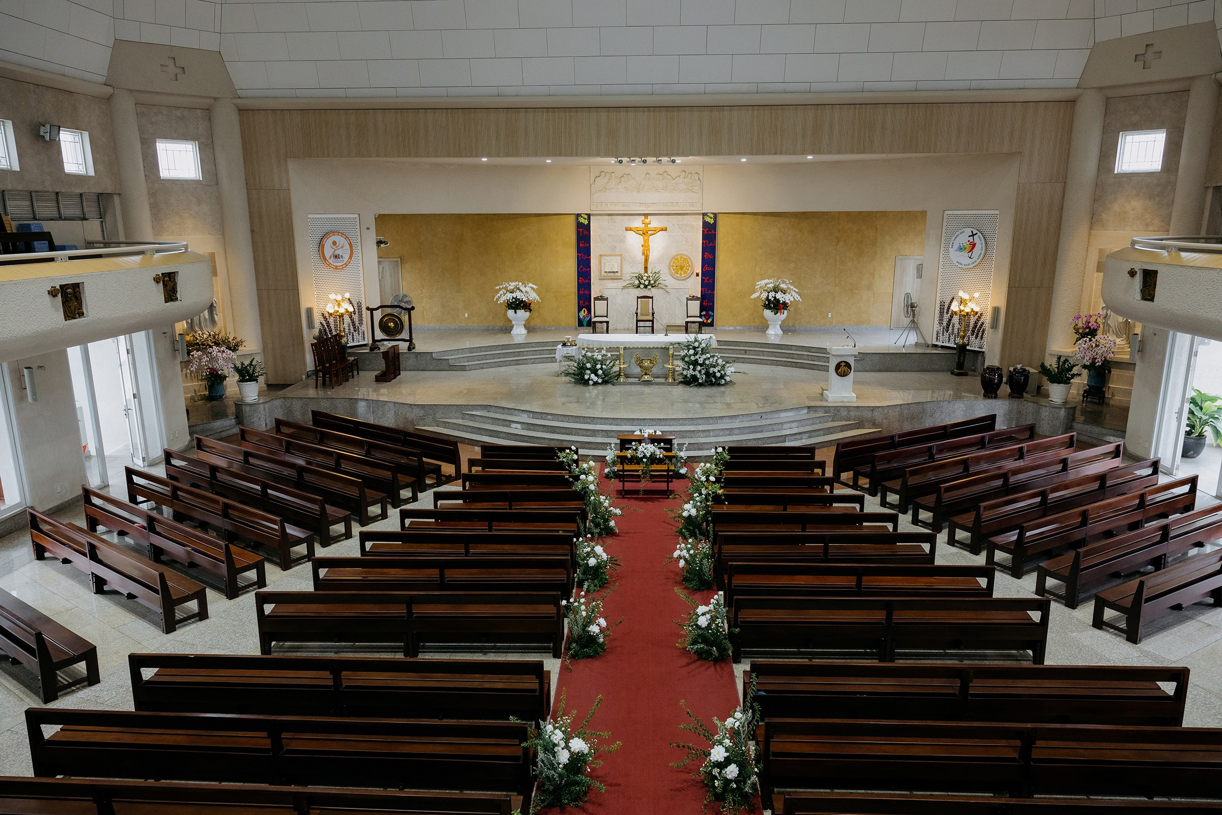 Church Wedding / Nica & Xavier. Nhiếp ảnh gia đám cưới hàng đầu tại Thành Phố Hồ Chí Minh