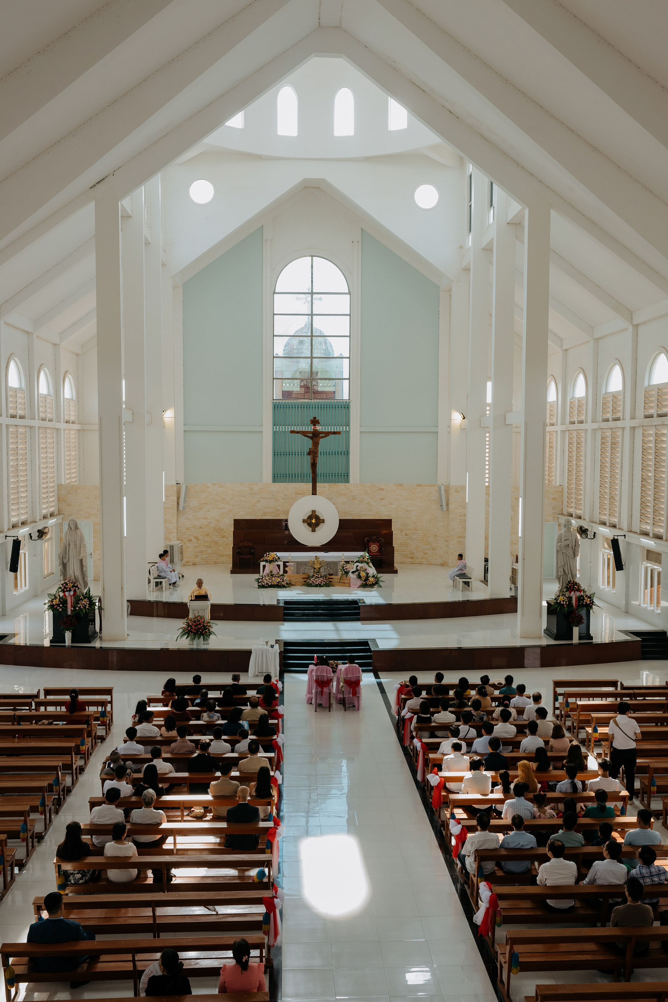 Church Wedding / TRANG & TUONG. Saigon Wedding Present | Art Beyond Moments