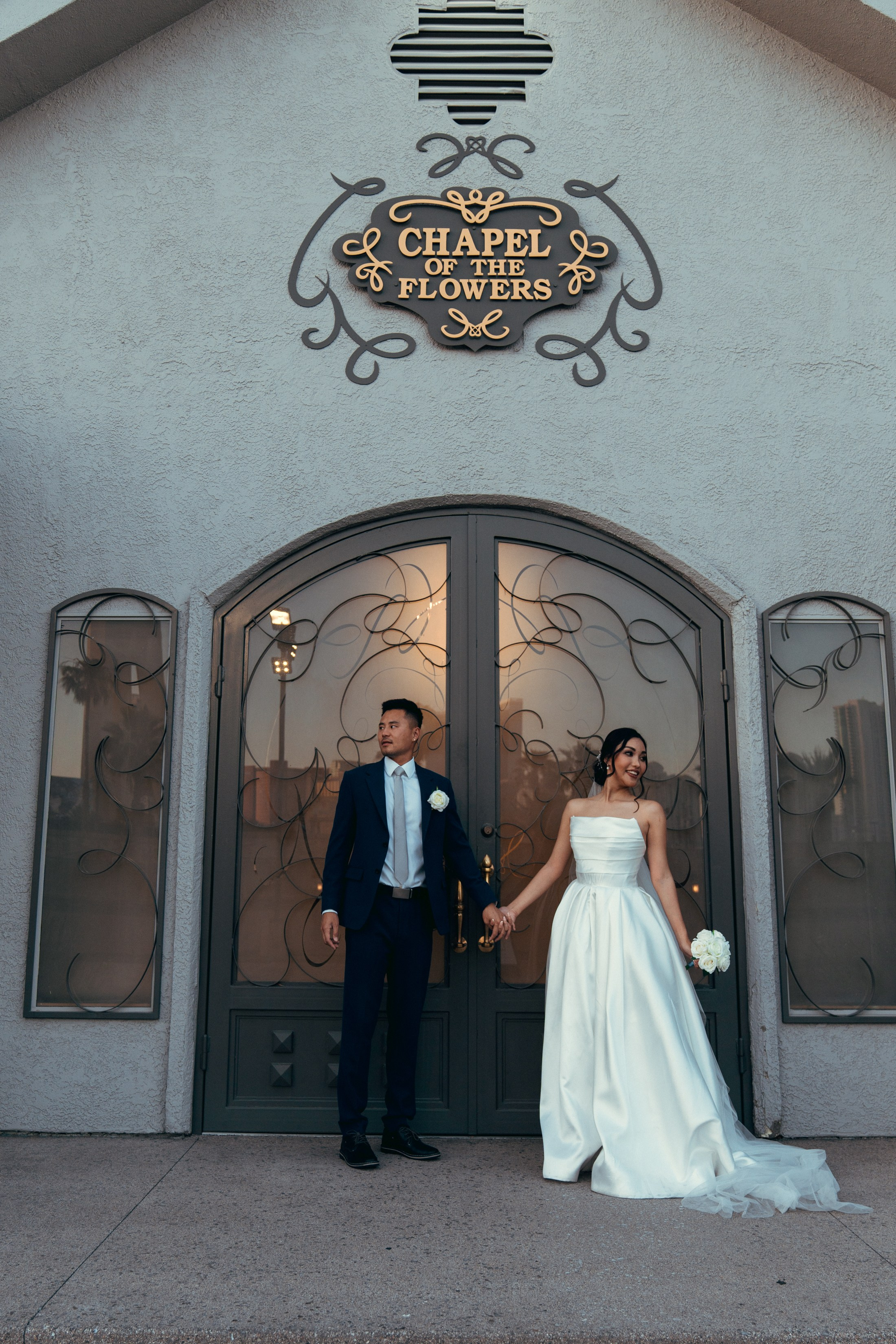 Anjeli&Asher. Wedding & elopement photographer Viktoriya Kravtsov. Las Vegas