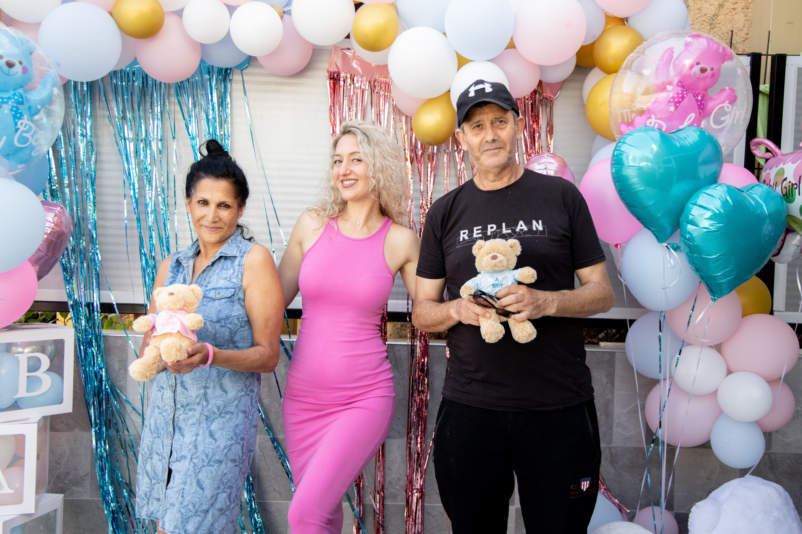 Gender Party for Alina and Michael. Home