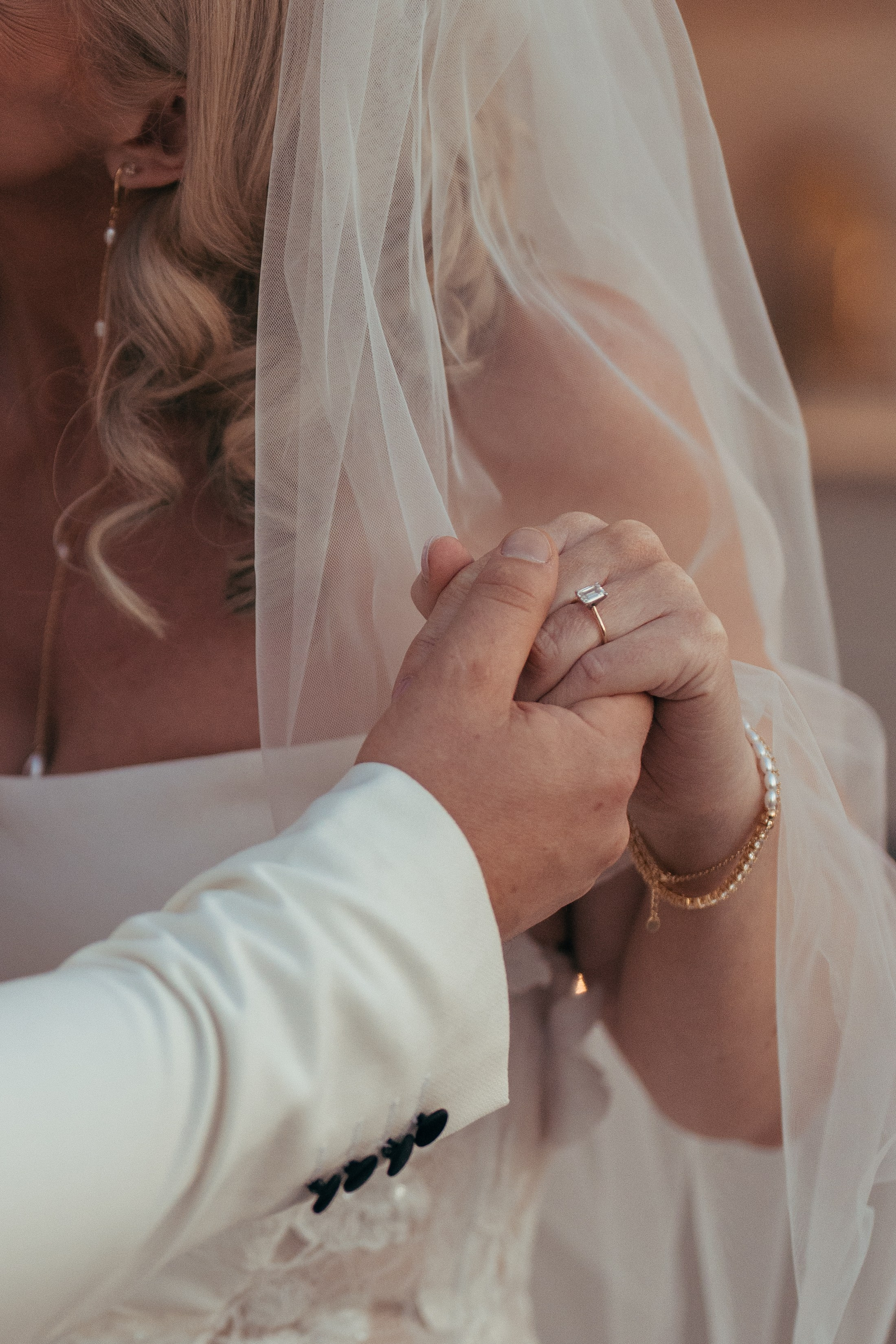 Chris&Holly. Wedding & elopement photographer Viktoriya Kravtsov. Las Vegas