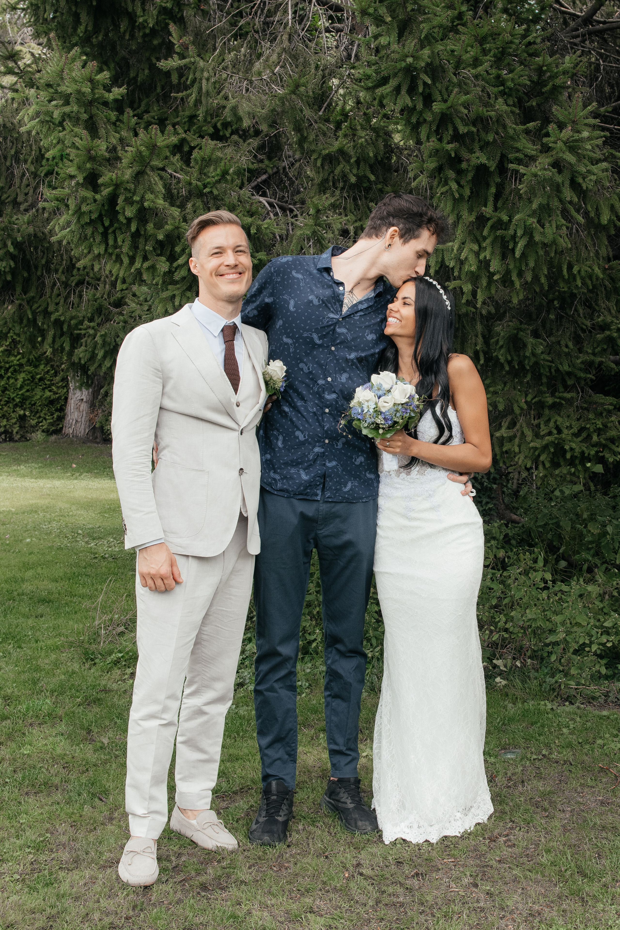 KAIANE & BENJAMIN Meilen, Switzerland. I am Elena Altendorfer. Wedding photographer in Zurich and Switzerland