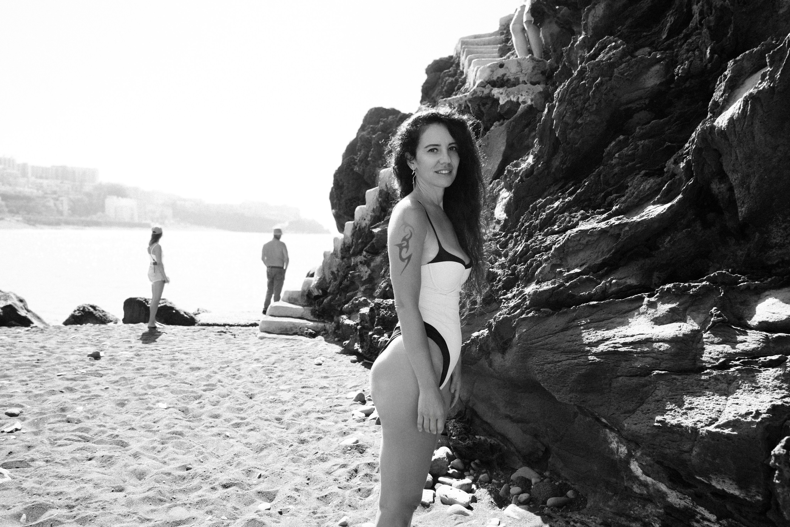 Meggy Câmara de Lobos + ocean. Portrait photographer in Madeira — Marina Shtukina