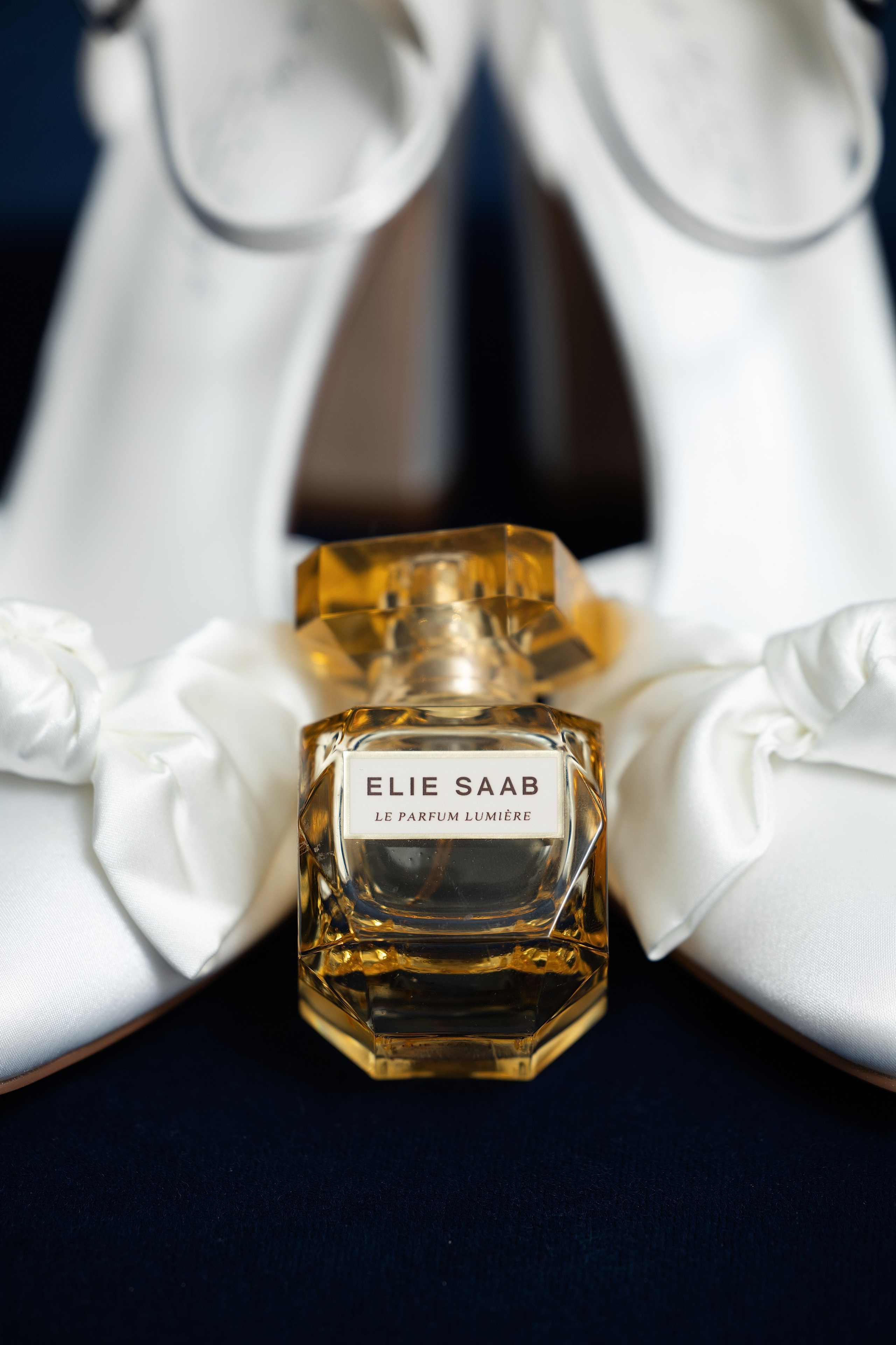 Nawik e Ethson. Fazemos o seu casamento ser lembrado por gerações