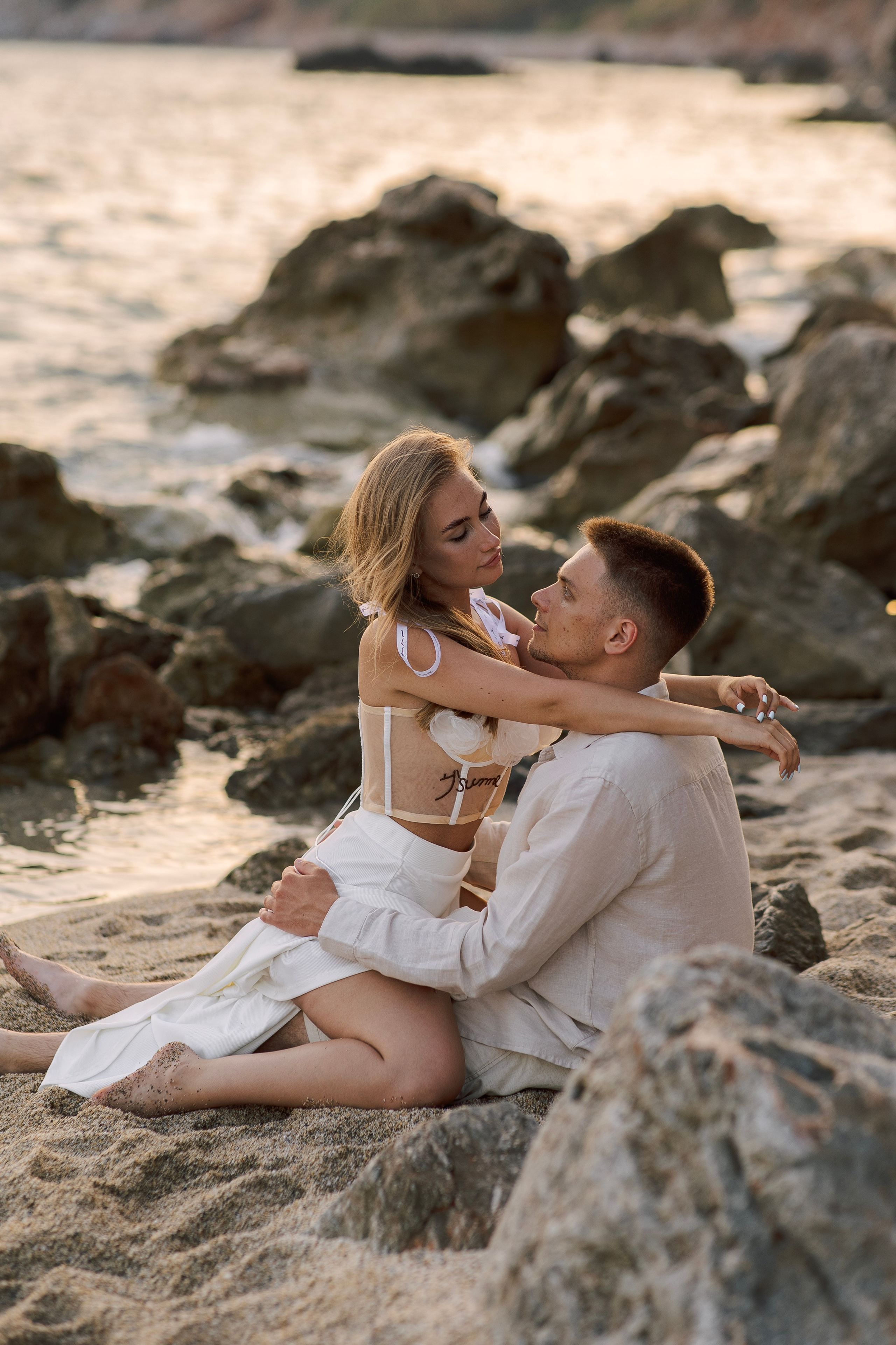 Фотограф в алании,Фотосессия в Алании, Фотограф Алания, свадебный фотограф в алании. Пляж. Love story на пляже клеопатры на закате. Аланья. Алсу Девели | Свадебный и семейный фотограф в Турции Алании, Алания, Аланья, Сиде, Белеке, Анталия