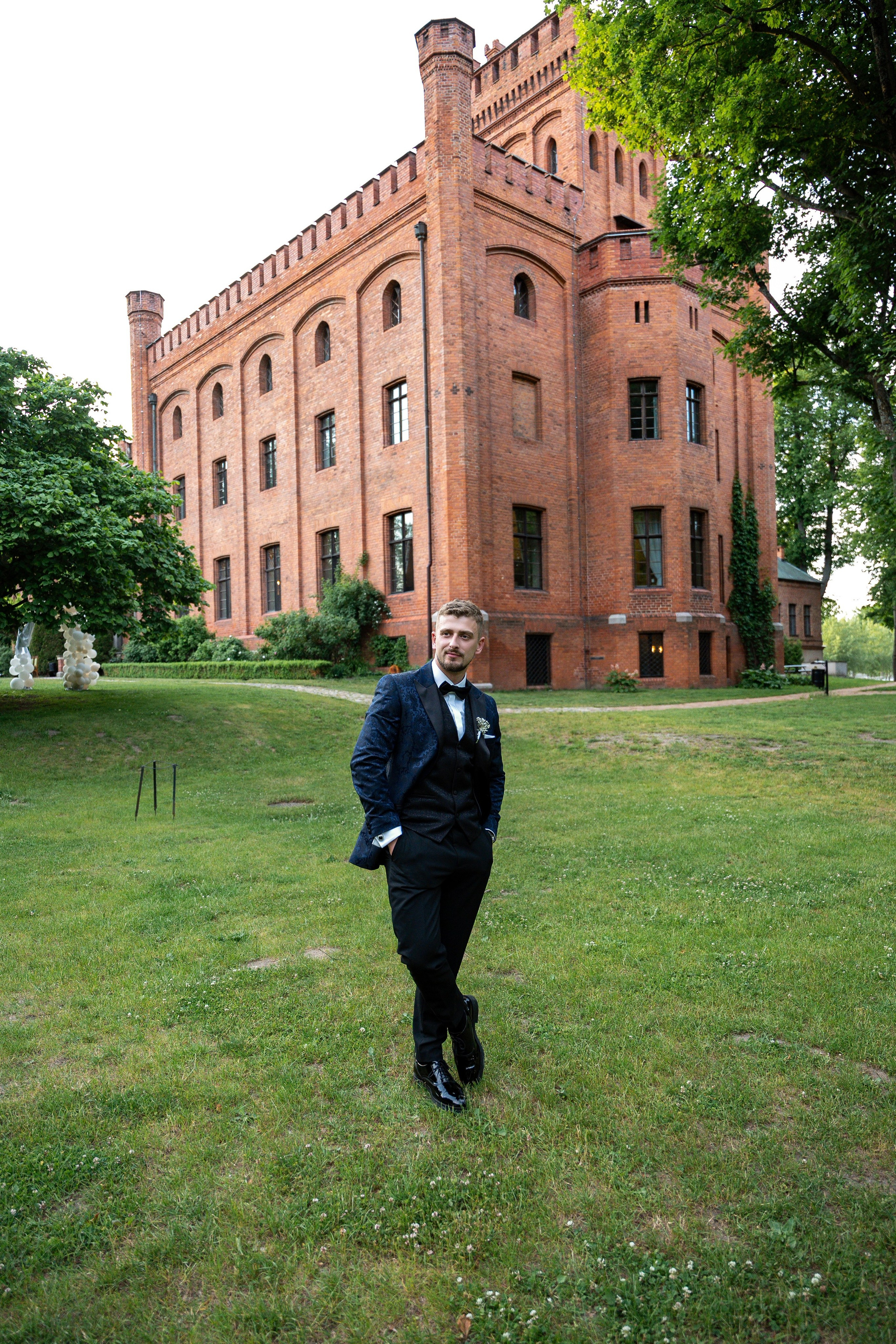 E&N: Zamek w Rzucewie. SL Wedding Photo — Editorial, Elegant & Timeless Wedding Photography in Poland and Across Europe